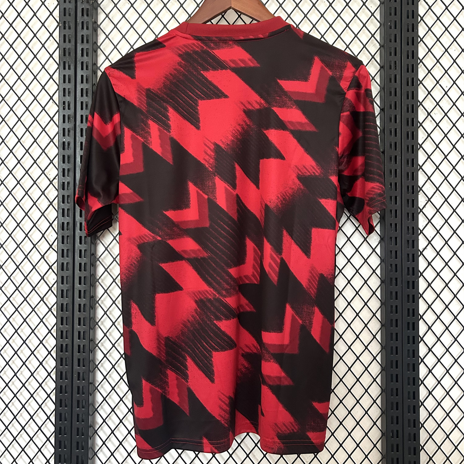 AlphaJersey-Manchester United 25-26 Red Pre-match Training Jersey - Fans Version
