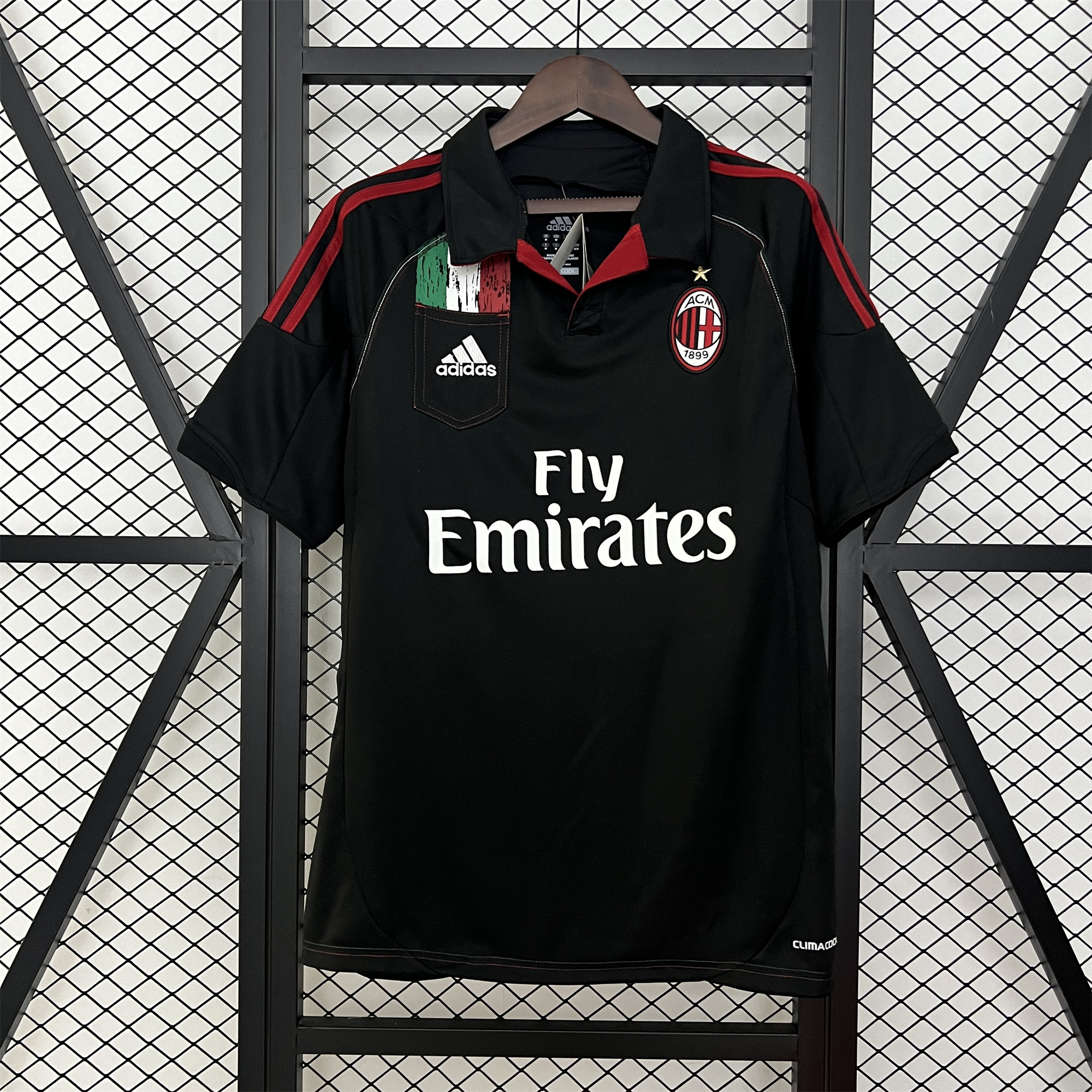 AlphaJersey-Retro AC Milan 2012-13 Third Jersey