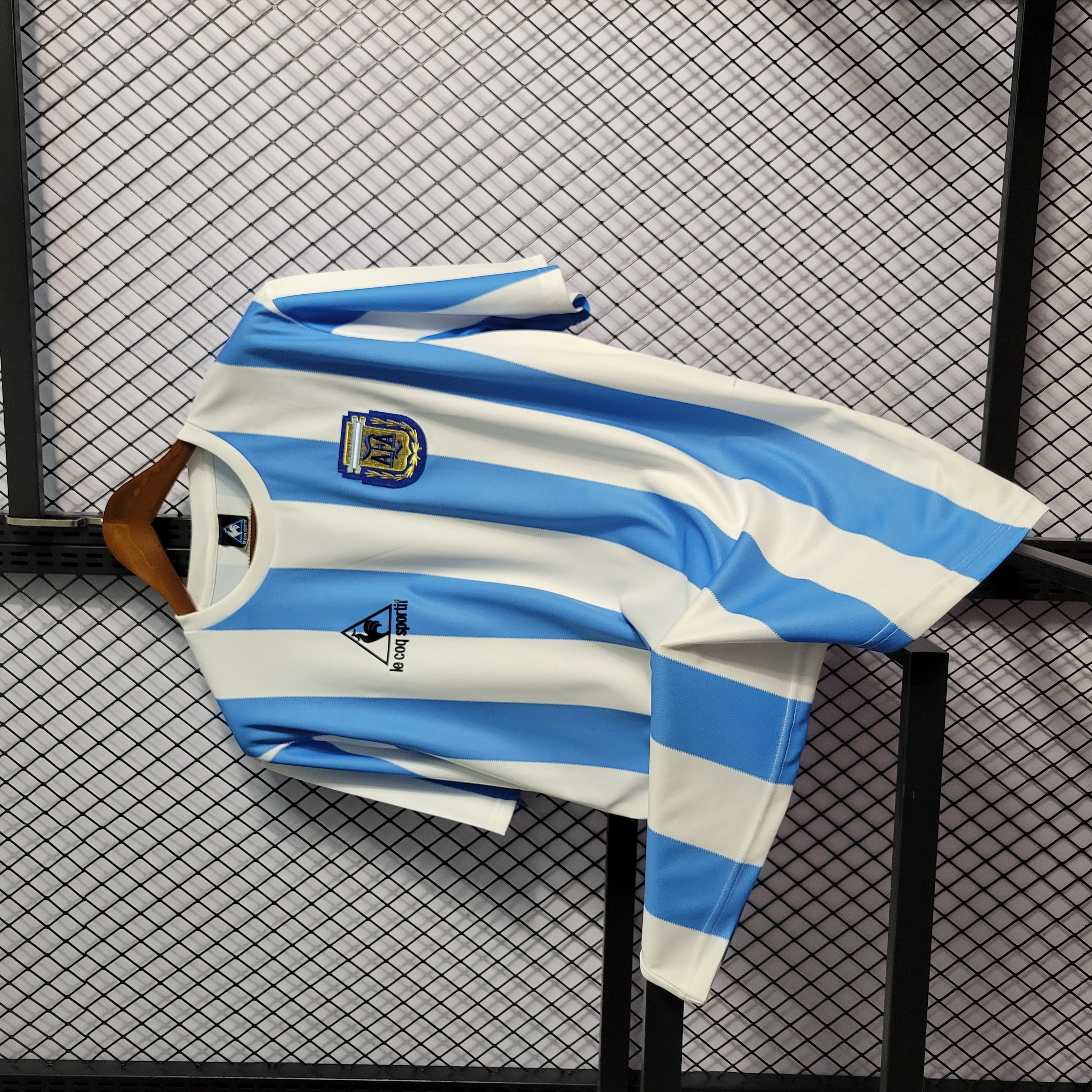 AlphaJersey-Retro Argentina 1986 Home Stadium Jersey