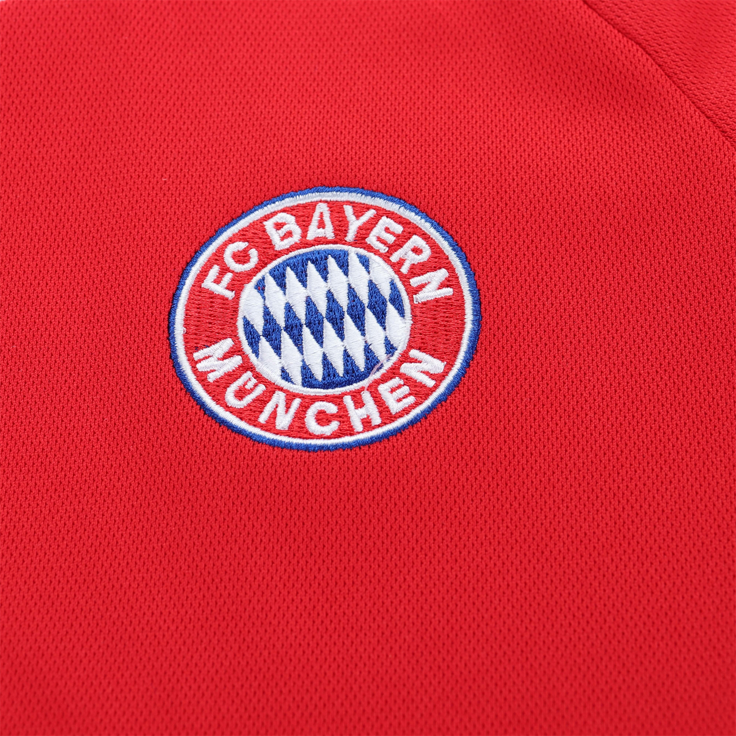 AlphaJersey-Retro Bayern Munich 2001-02 Home Kids Kit