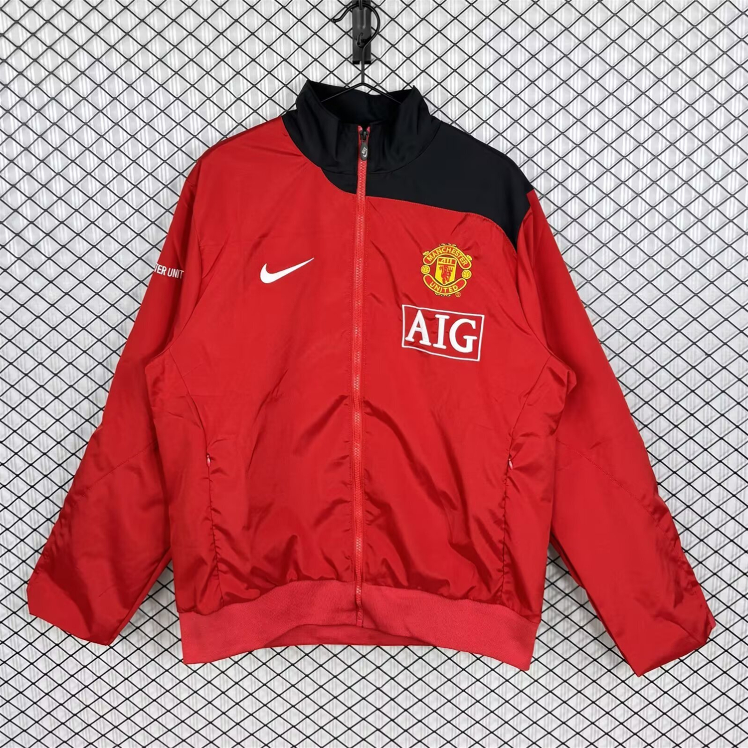 AlphaJersey-Retro Manchester United 2007-08 Red Windbreaker Jacket