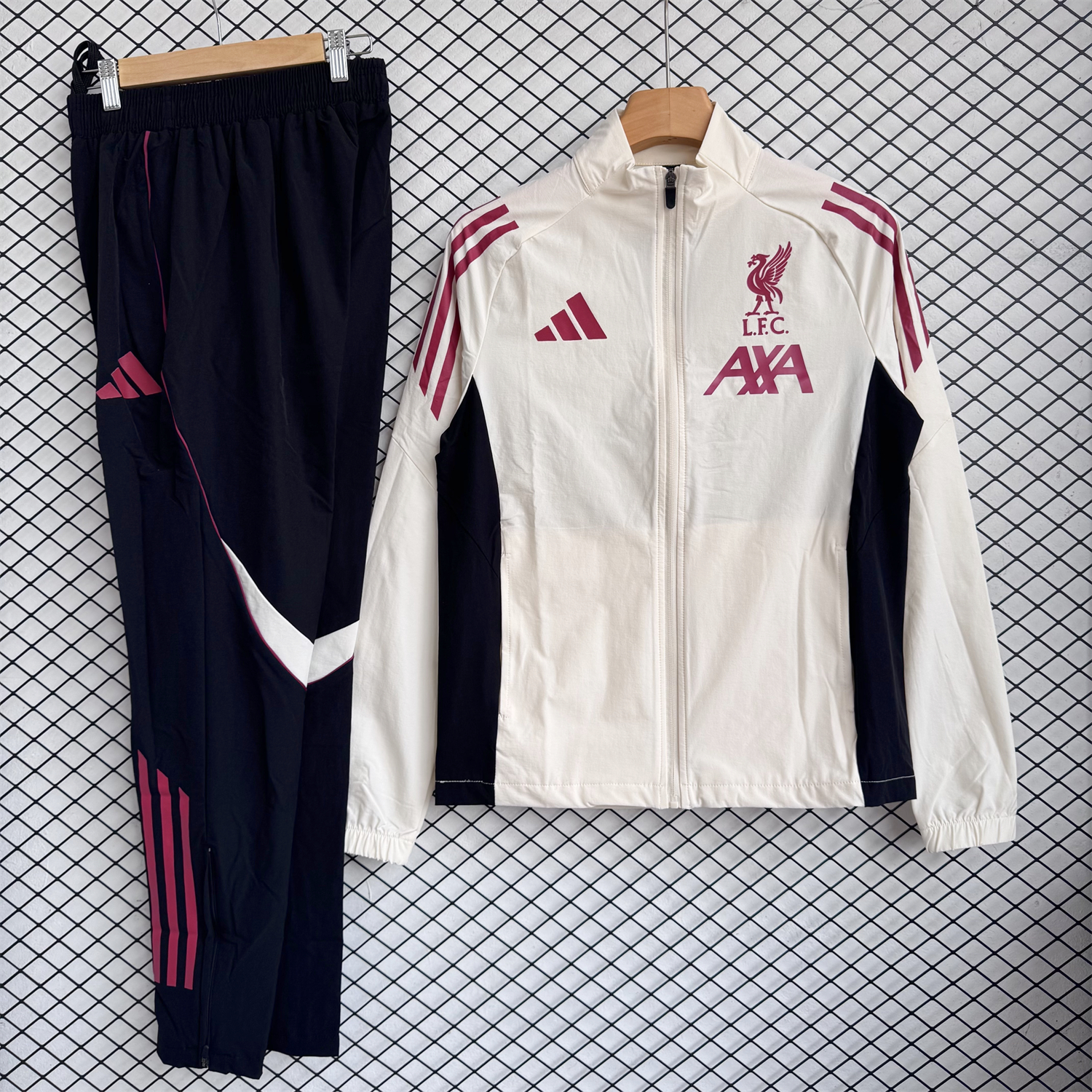 AlphaJersey-Liver.pool 25-26 Hooded Windbreaker Training Set - Cream Top & Black Pants