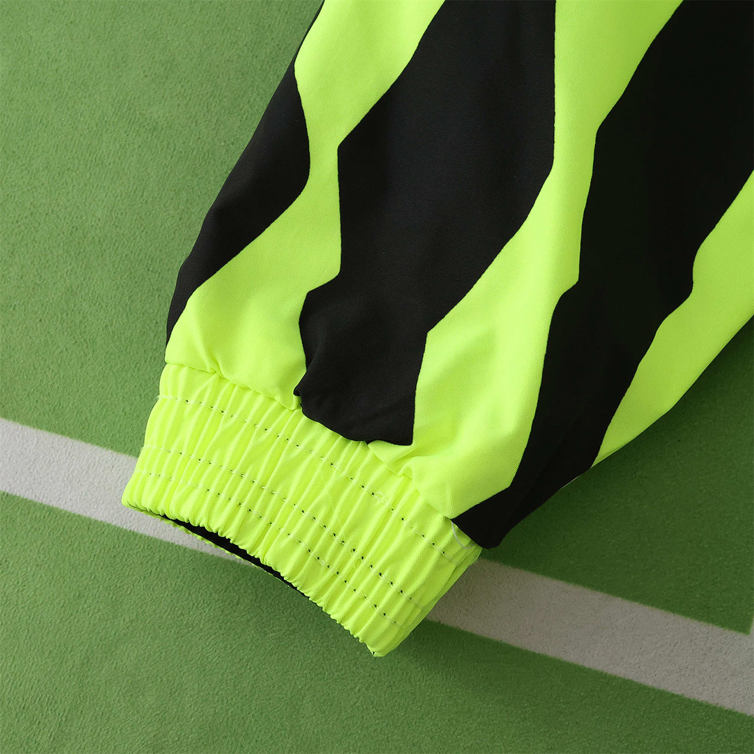 AlphaJersey-Dortmund 25-26 Double Sided Reversible Windbreaker - Green & Yellow