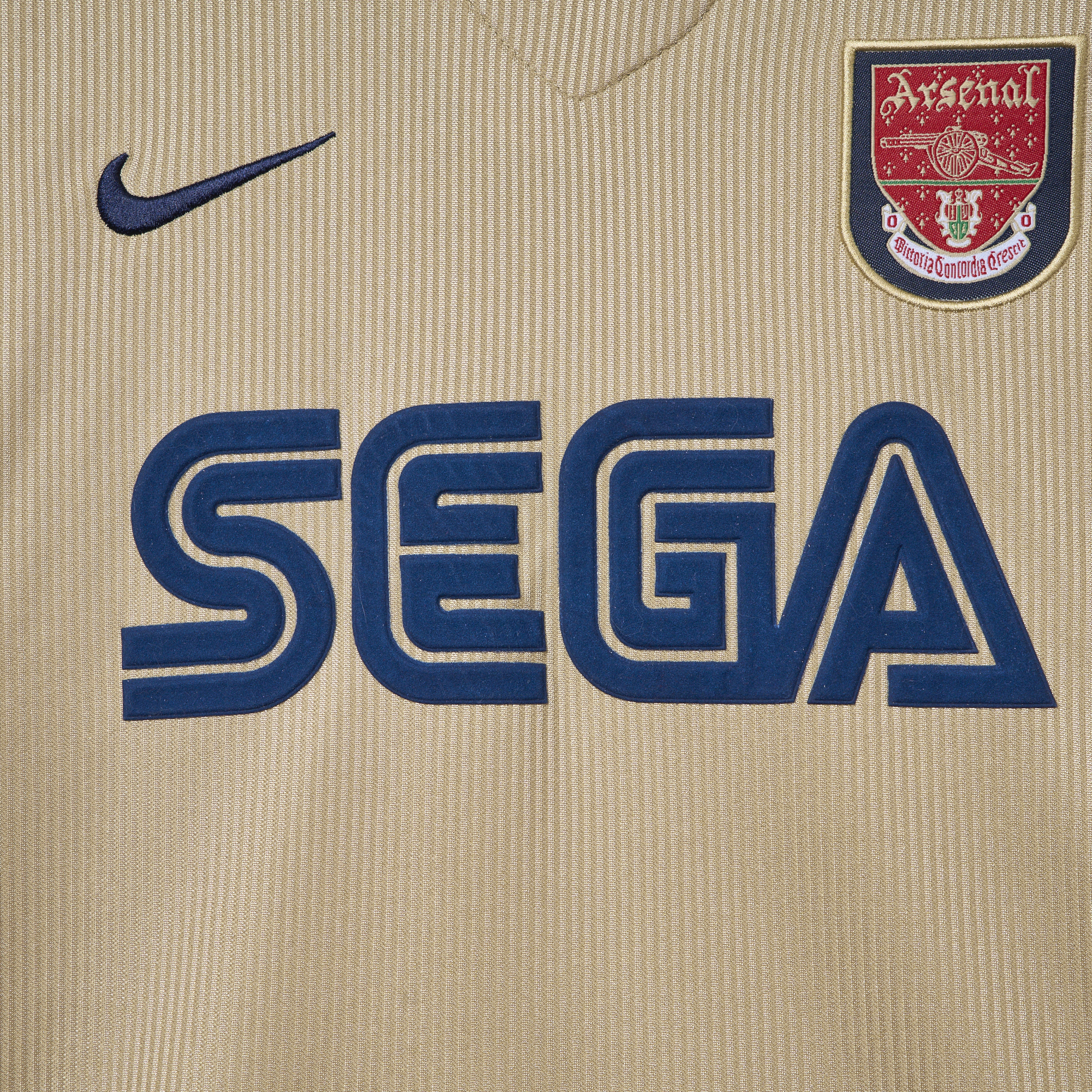 AlphaJersey-Retro Arsenal 2001-02 Away Stadium Jersey
