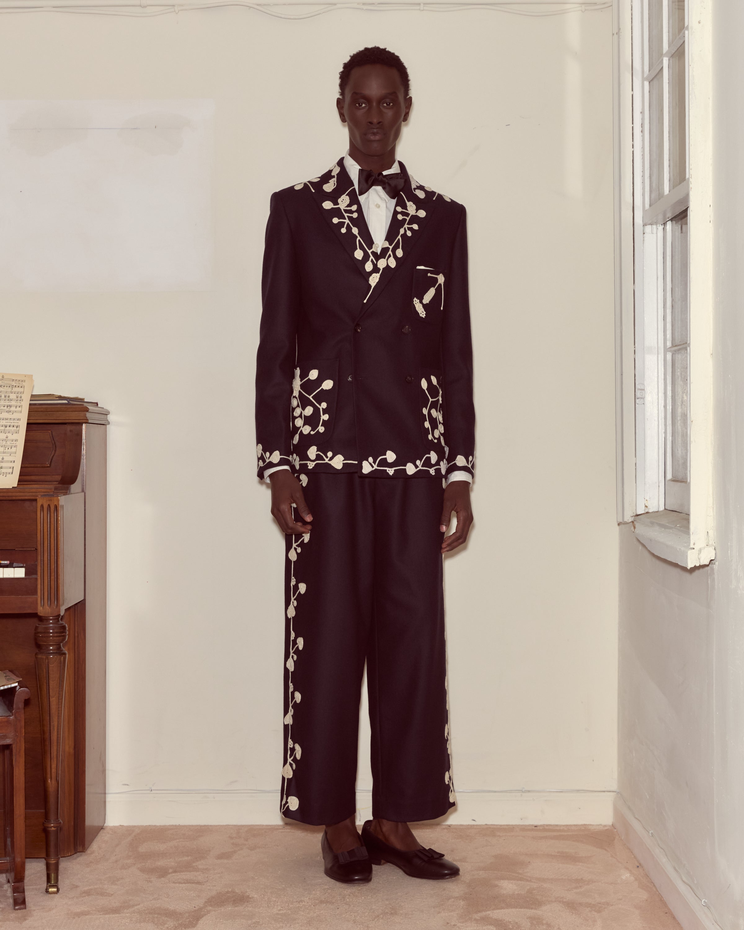 Snowdrop Appliqué Suit Jacket - Navy | Modern Menswear by yycbvcnbmmnbm