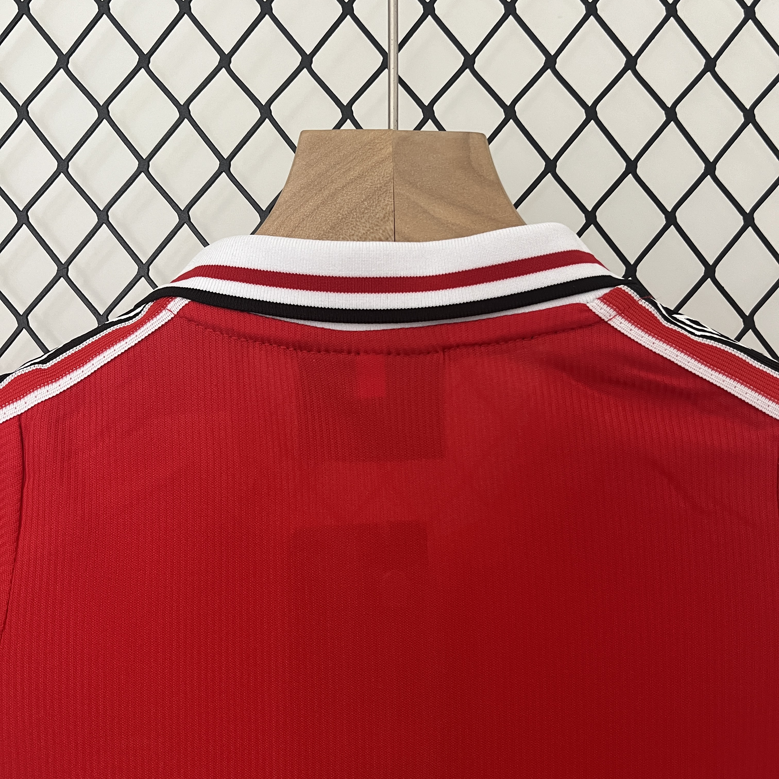 AlphaJersey-Retro Manchester United 1998-99 Home Stadium Kids Kit