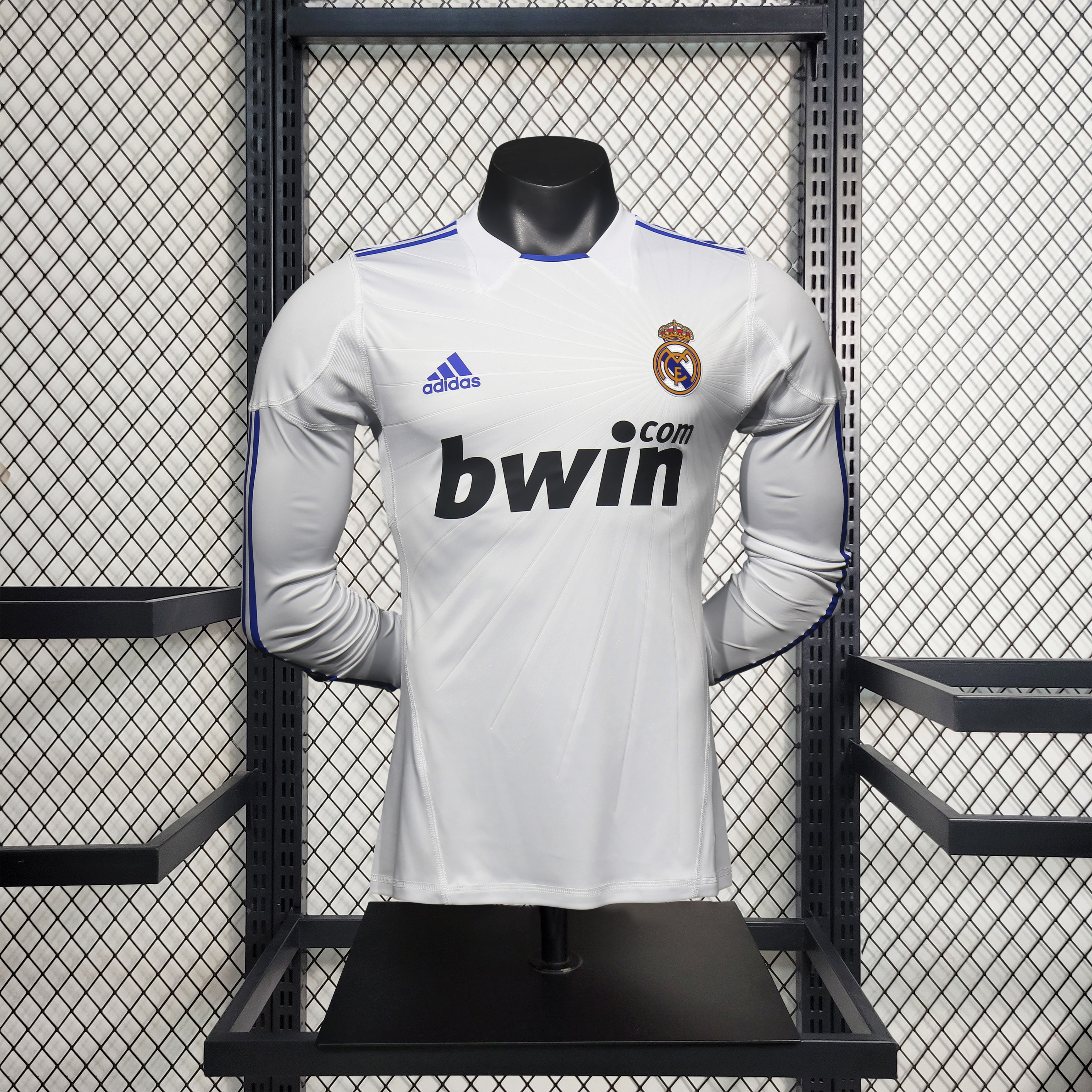 AlphaJersey-Retro Real Madrid 10-11 Home Long Sleeve Jersey - Player Version