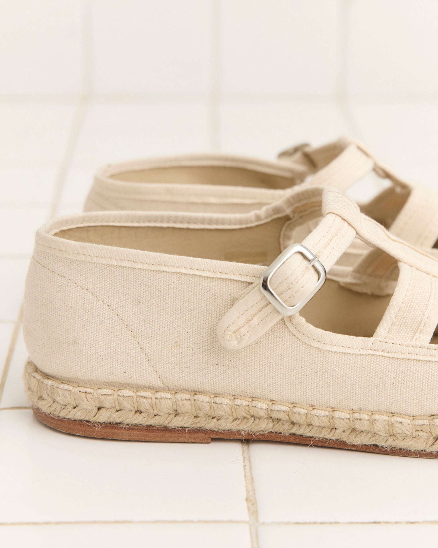 Peggy Espadrilles - Natural | Modern Menswear by yycbvcnbmmnbm