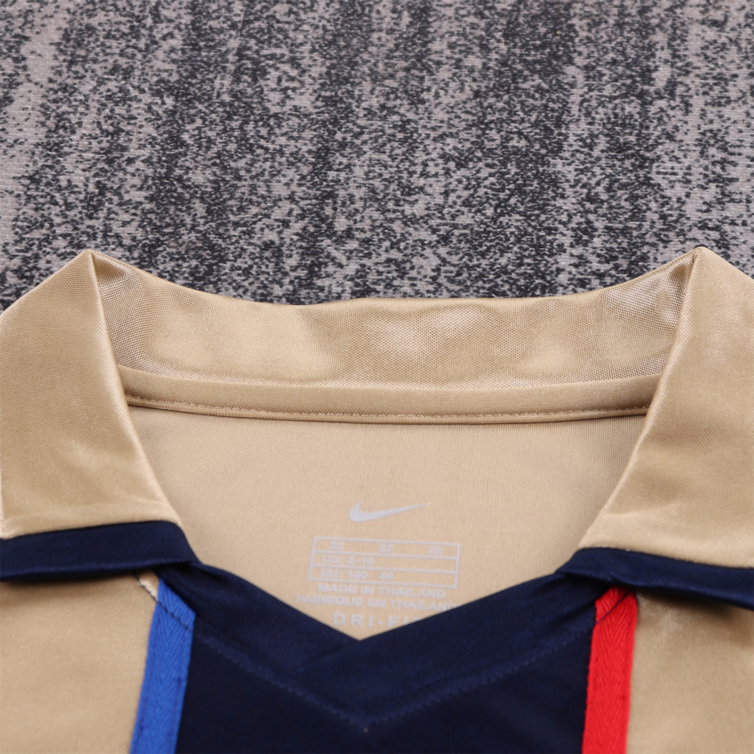 AlphaJersey-Retro Barcelona 2001-02 Away Kids Kit