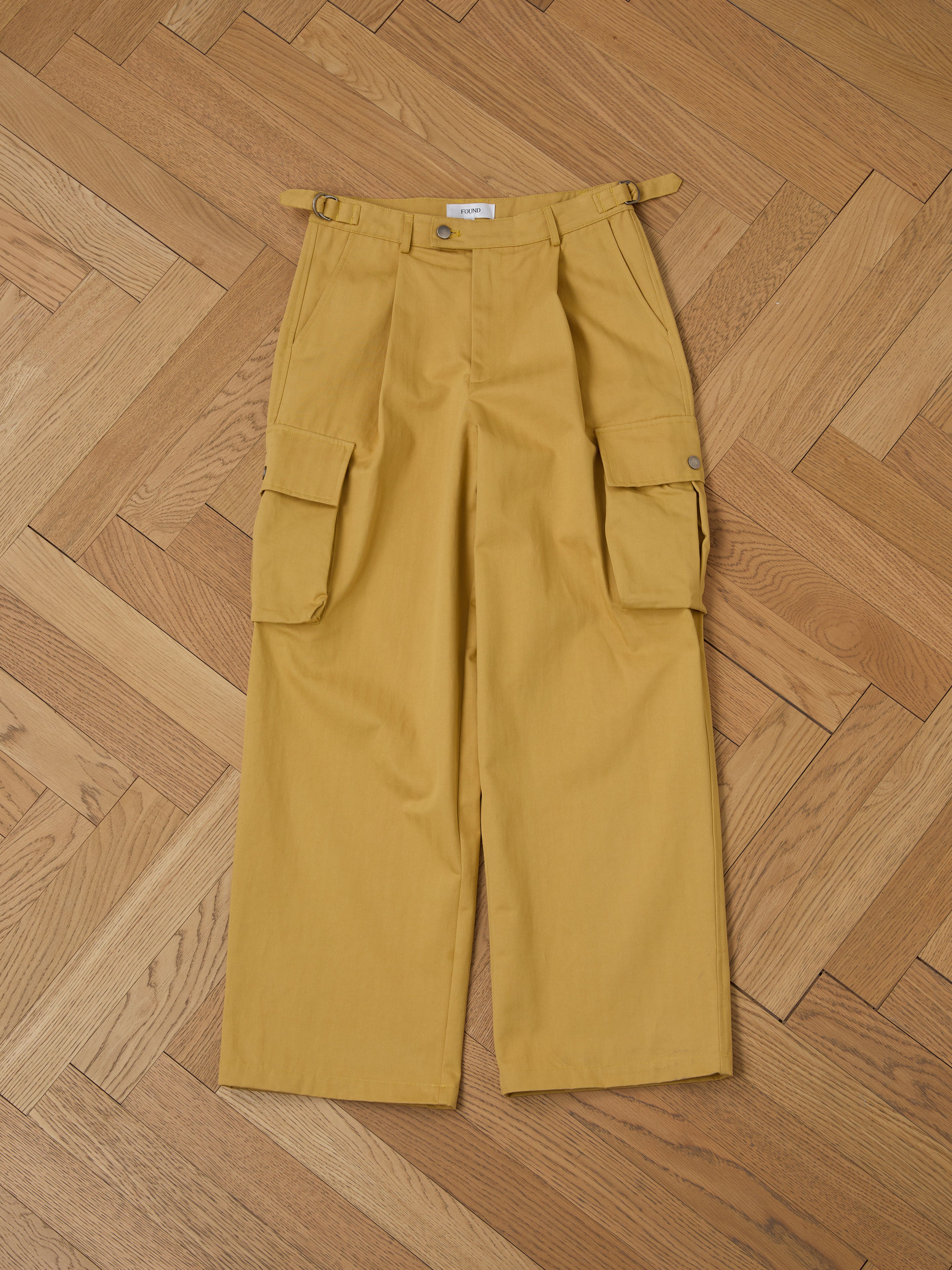 Sunlight Twill Cargo Pants | Modern Menswear by yycbvcnbmmnbm