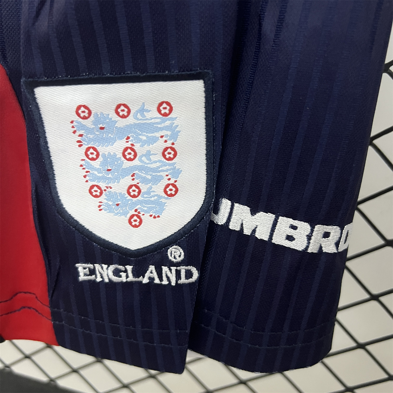 AlphaJersey-Retro England 1998 Home Kids Kit