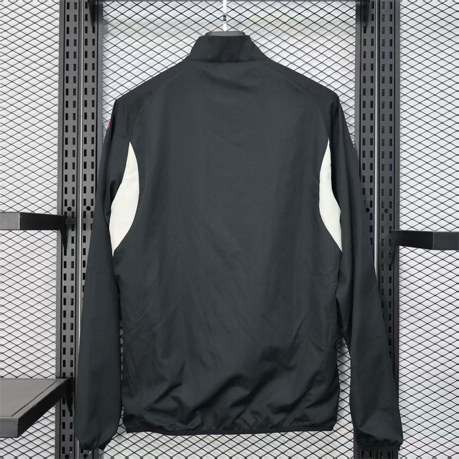 AlphaJersey-Liver.pool 25-26 Black Windbreaker Jacket