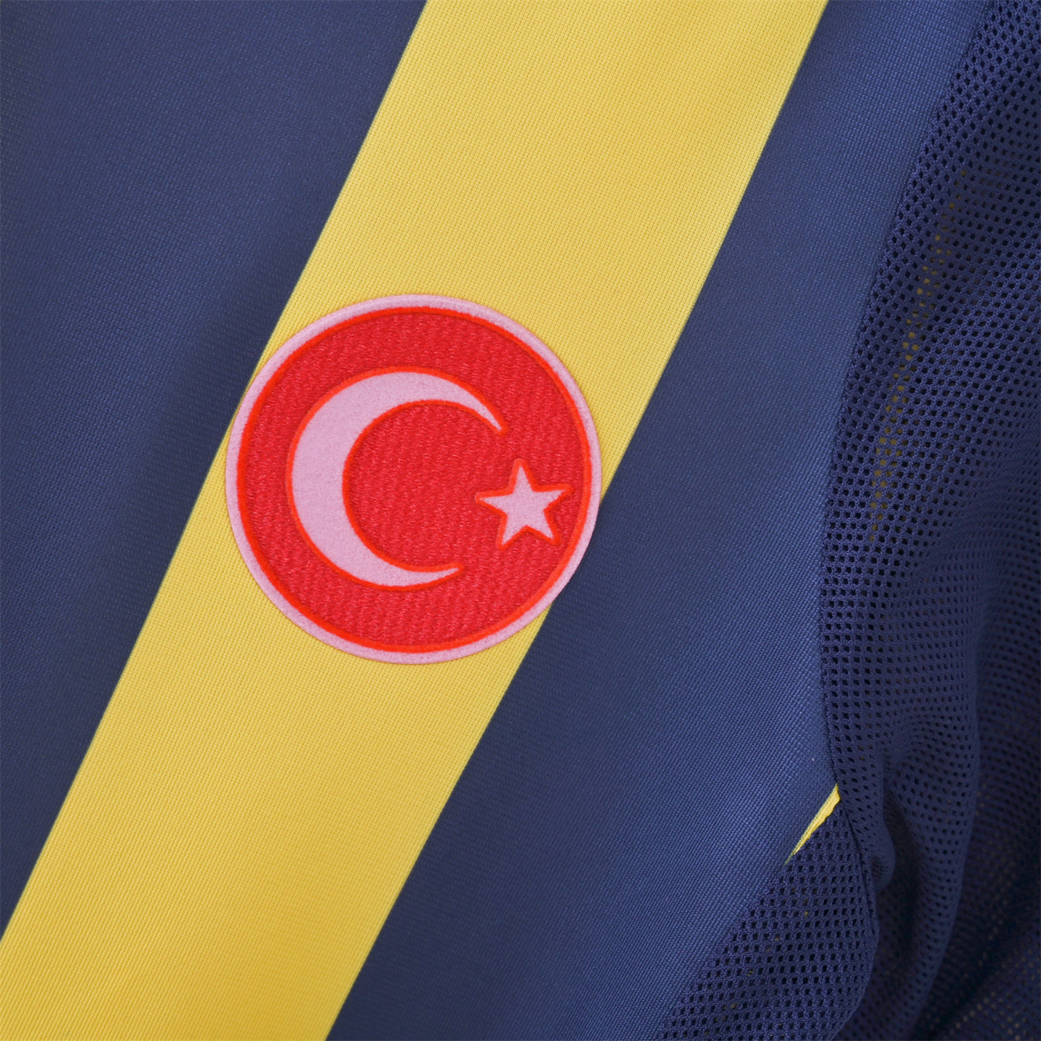 AlphaJersey-Retro Fenerbahce 2005-06 Home Jersey