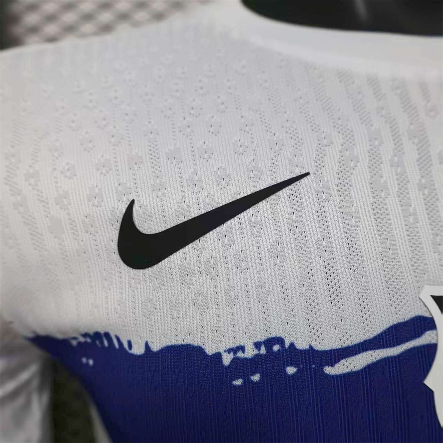 AlphaJersey-Barcelona 25-26 White Jersey with Red Blue Ink Horizontal Stripes Jersey - Player Version