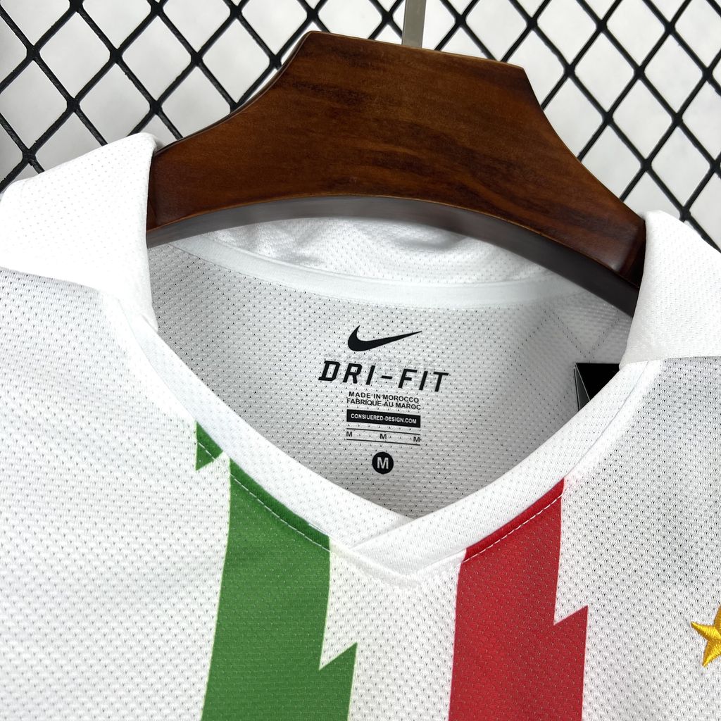 AlphaJersey-Retro Juventus 2010-11 Away Jersey