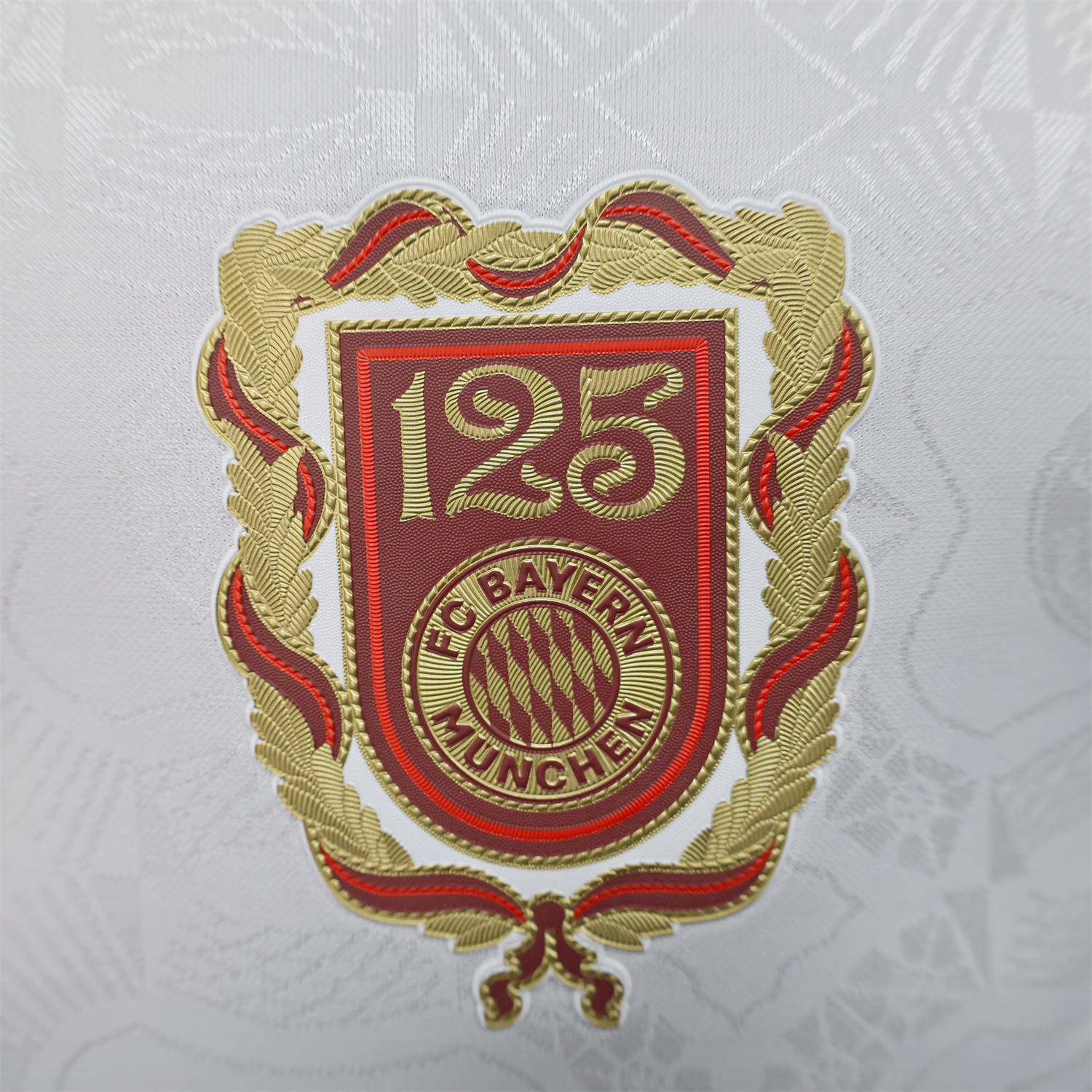 AlphaJersey-Bayern Munich 2025 White 125th Anniversary Jersey - with 125th Patch on Back - Player Version