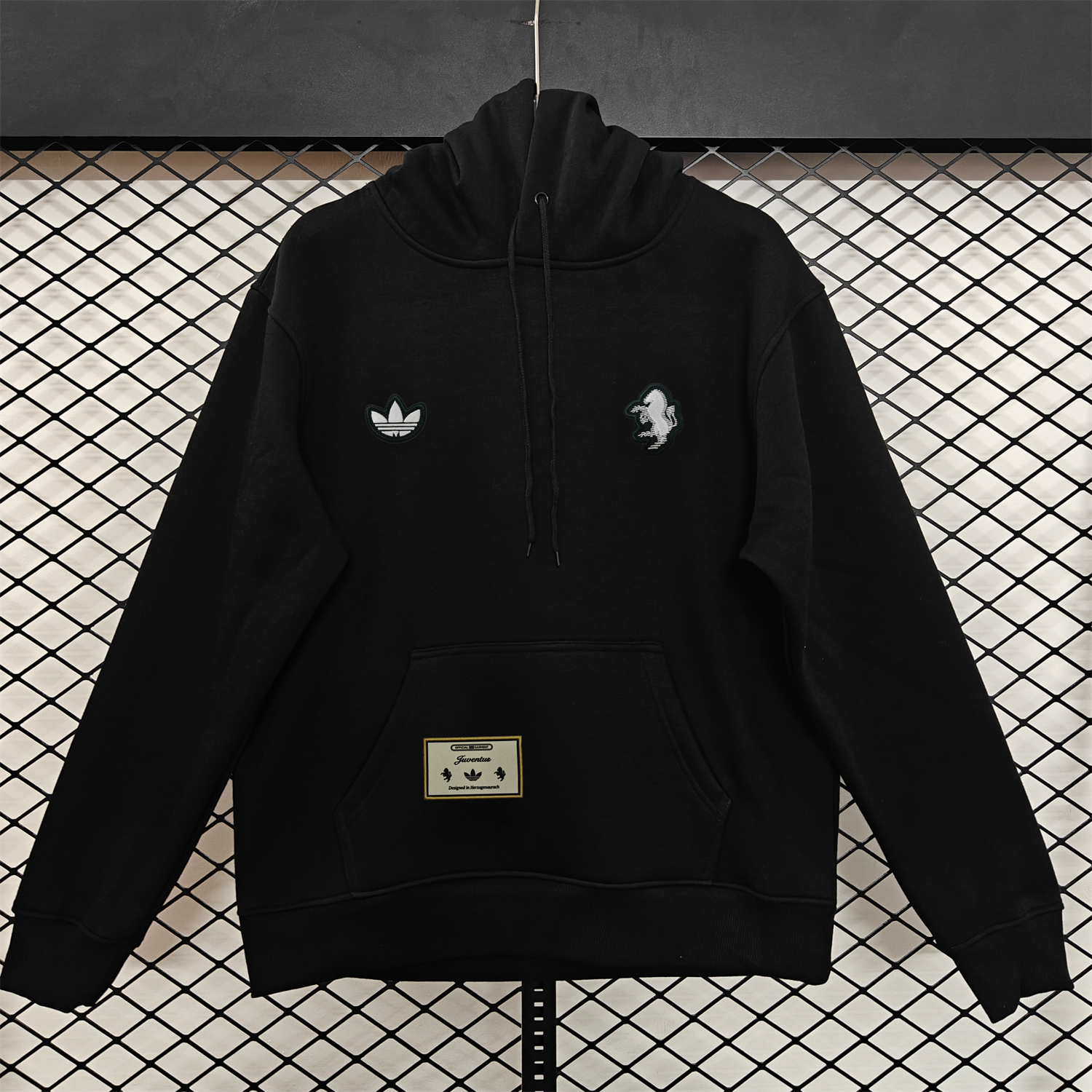 AlphaJersey-Juventus 25-26 Originals Terrace Icon Unisex Pullover Hoodie