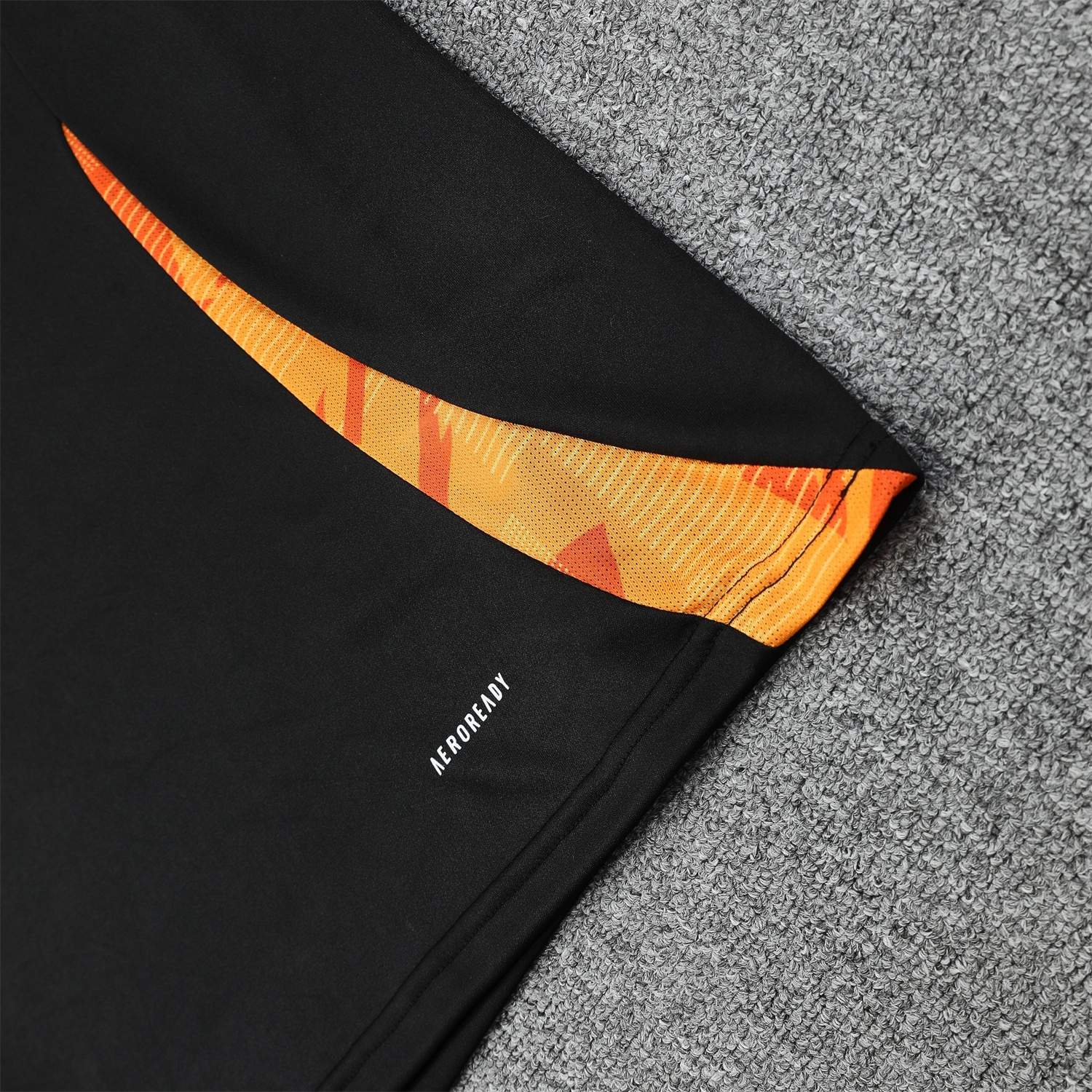 AlphaJersey-Atletico Mineiro 25-26 Short-Sleeve Kids Training Set - Black Top With Black Shorts