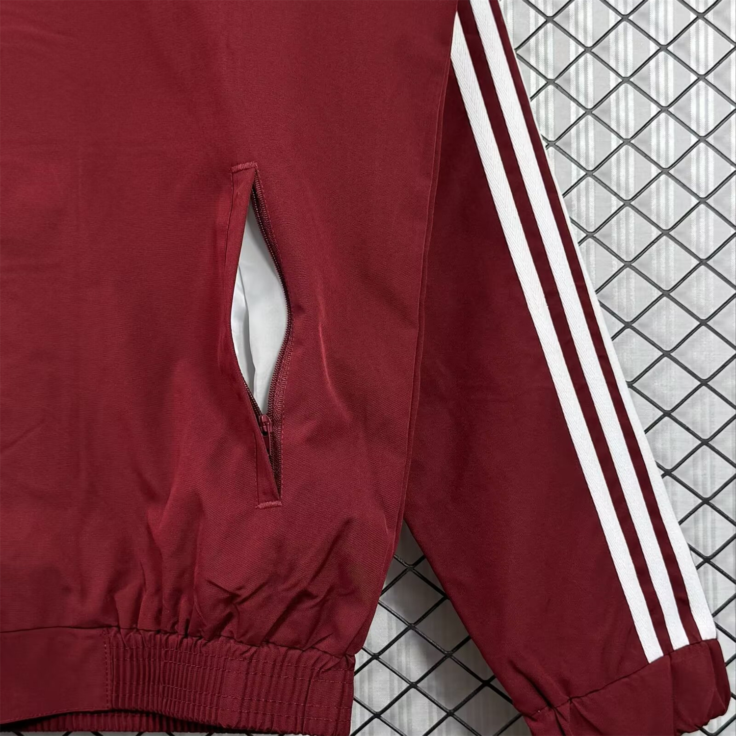 AlphaJersey-Spain 2026 Windbreaker Jacket - Red