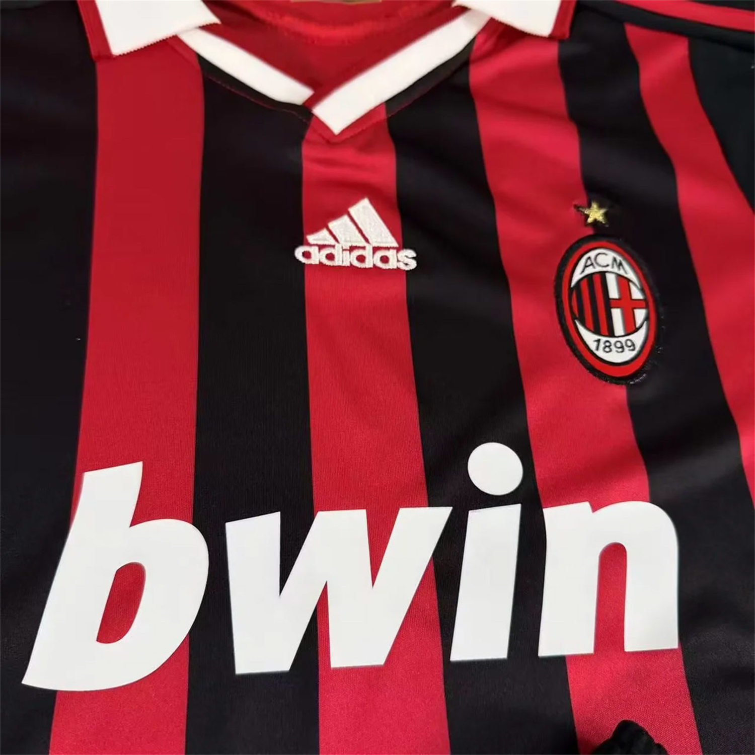 AlphaJersey-Retro AC Milan 2009-10 Home Red Long Sleeves Kids Kit