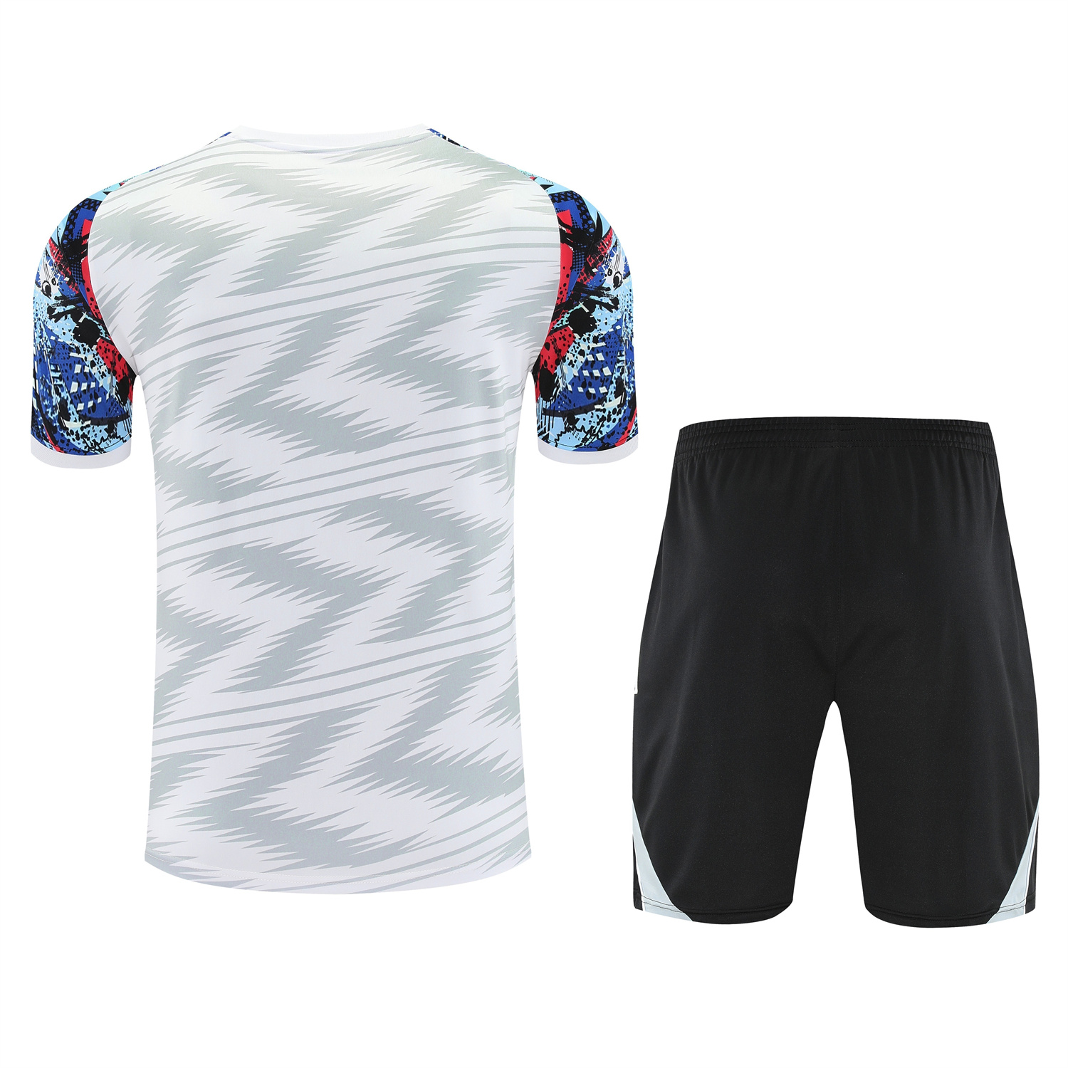 AlphaJersey-Real Madrid 25-26 Short-Sleeve Training Set - Grey Arrow Pattern Top & Black Shorts