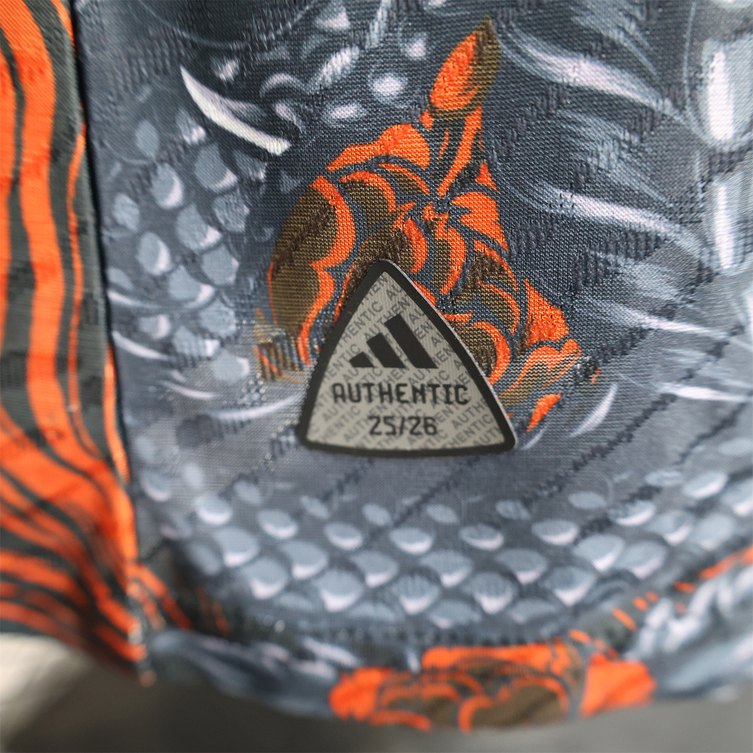 AlphaJersey-Real Madrid 25-26 Grey Chinese Loong and Red Fire Black Jersey - Player Version