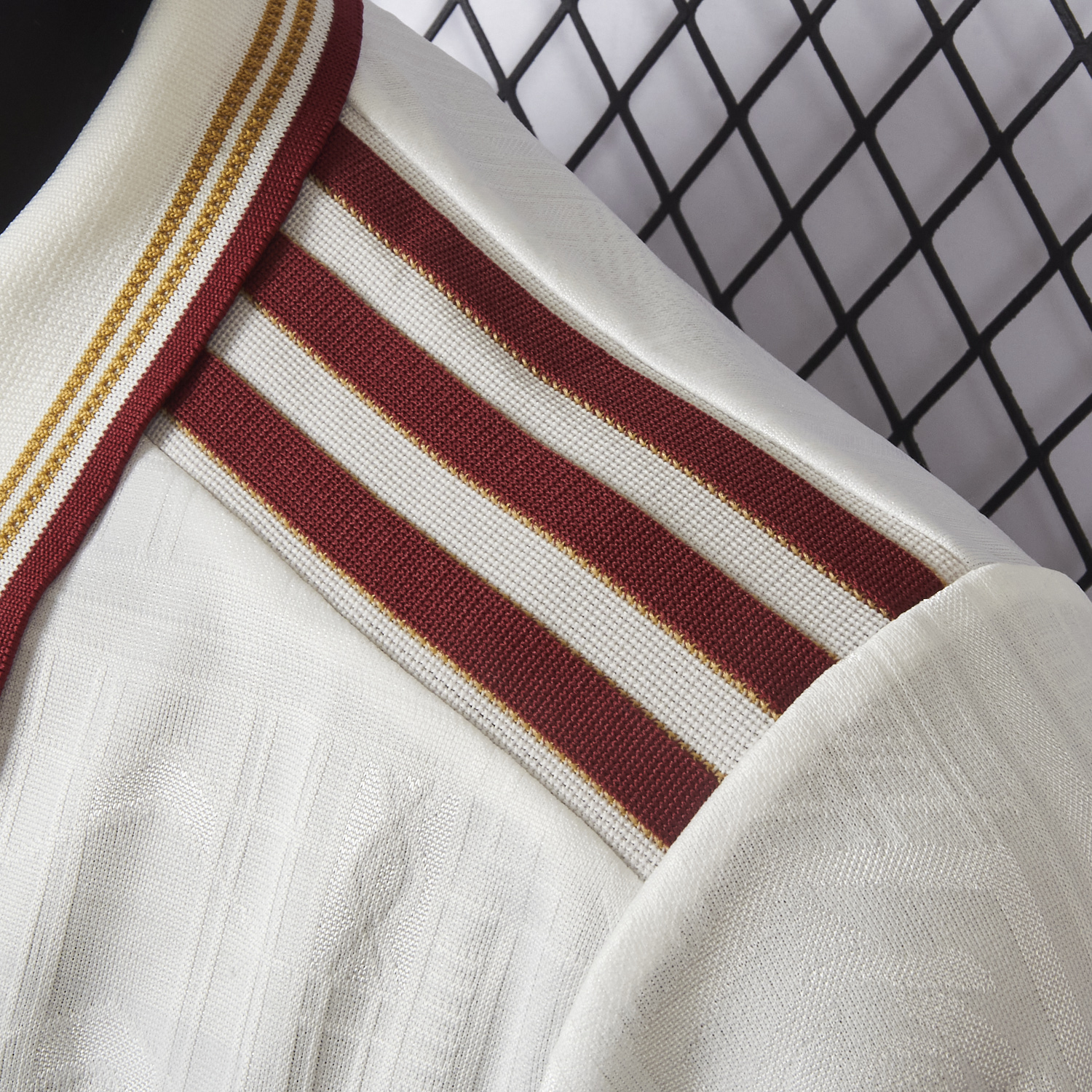 AlphaJersey-【Embroidered Flower Version】Arsenal 25-26 Third White Jersey - Player Version