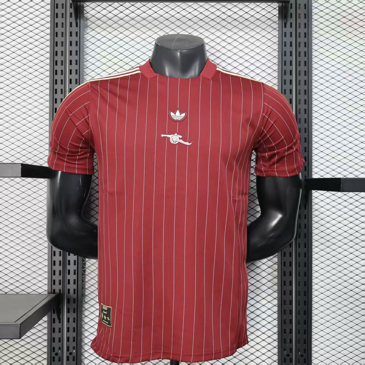 AlphaJersey-Arsenal 25-26 Trefoil White Lines Red Travel Jersey - Player Version