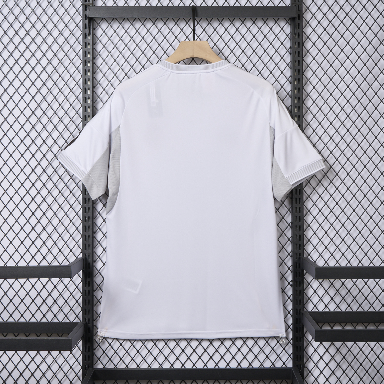 AlphaJersey-Real Madrid 25-26 Home White Jersey - Fans Version