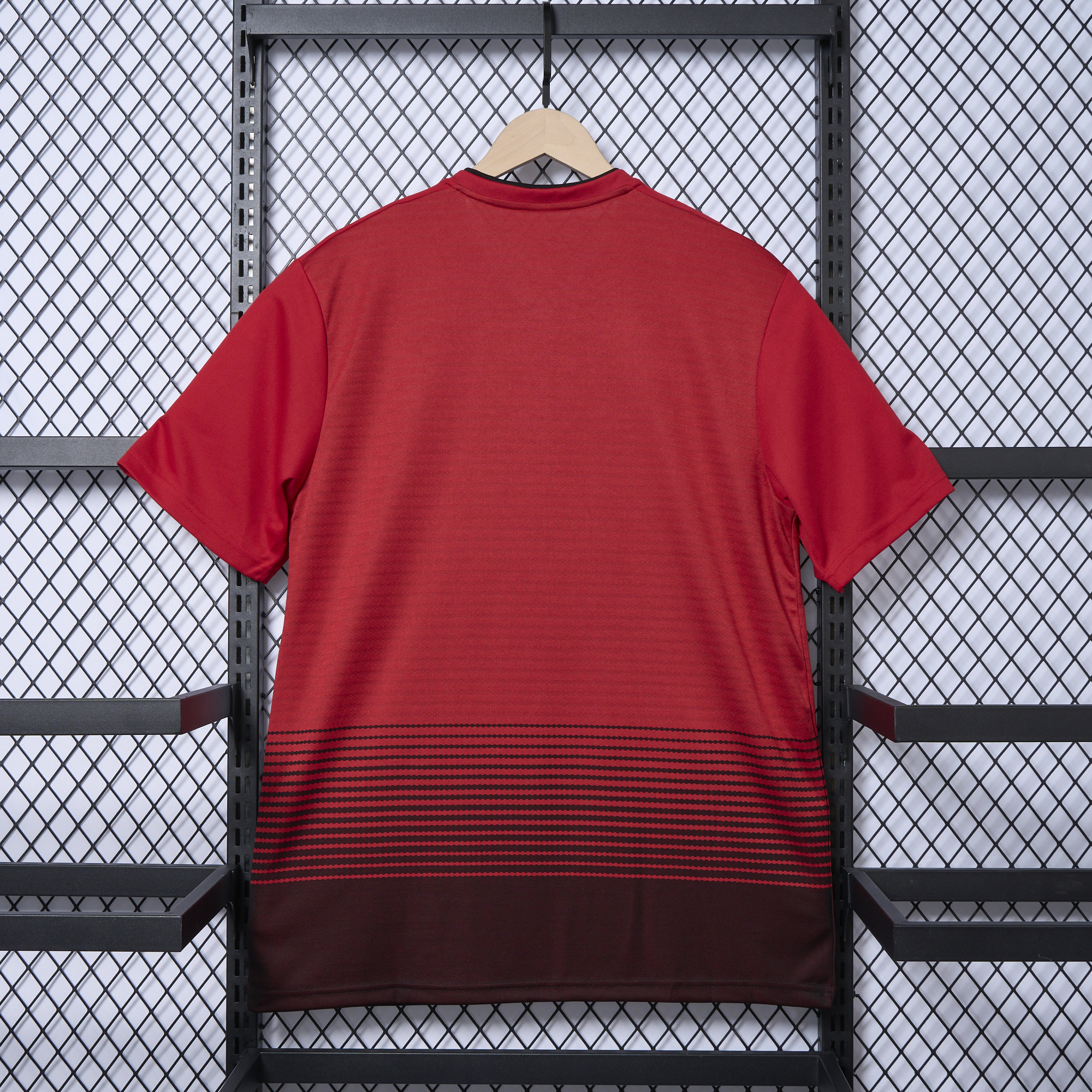 AlphaJersey-Retro Manchester United 18-19 Home Stadium Jersey