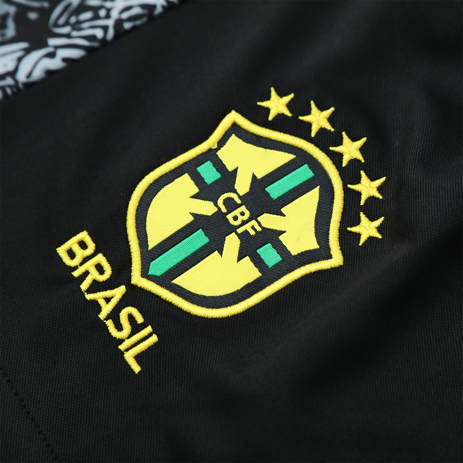 AlphaJersey-Brazil 25-26 Gray Jesus Statue Vest Training Set - Gray Vest & Black Shorts