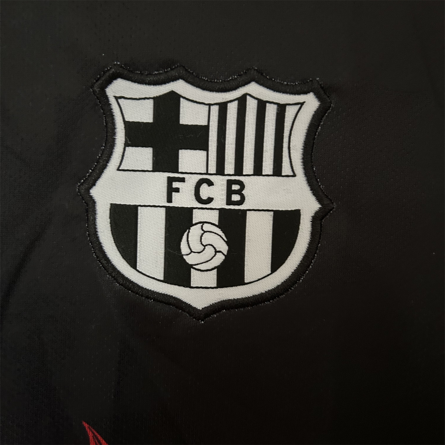 AlphaJersey-Barcelona 25-26 Red Lion Silhouette Black Jersey - Fans Version