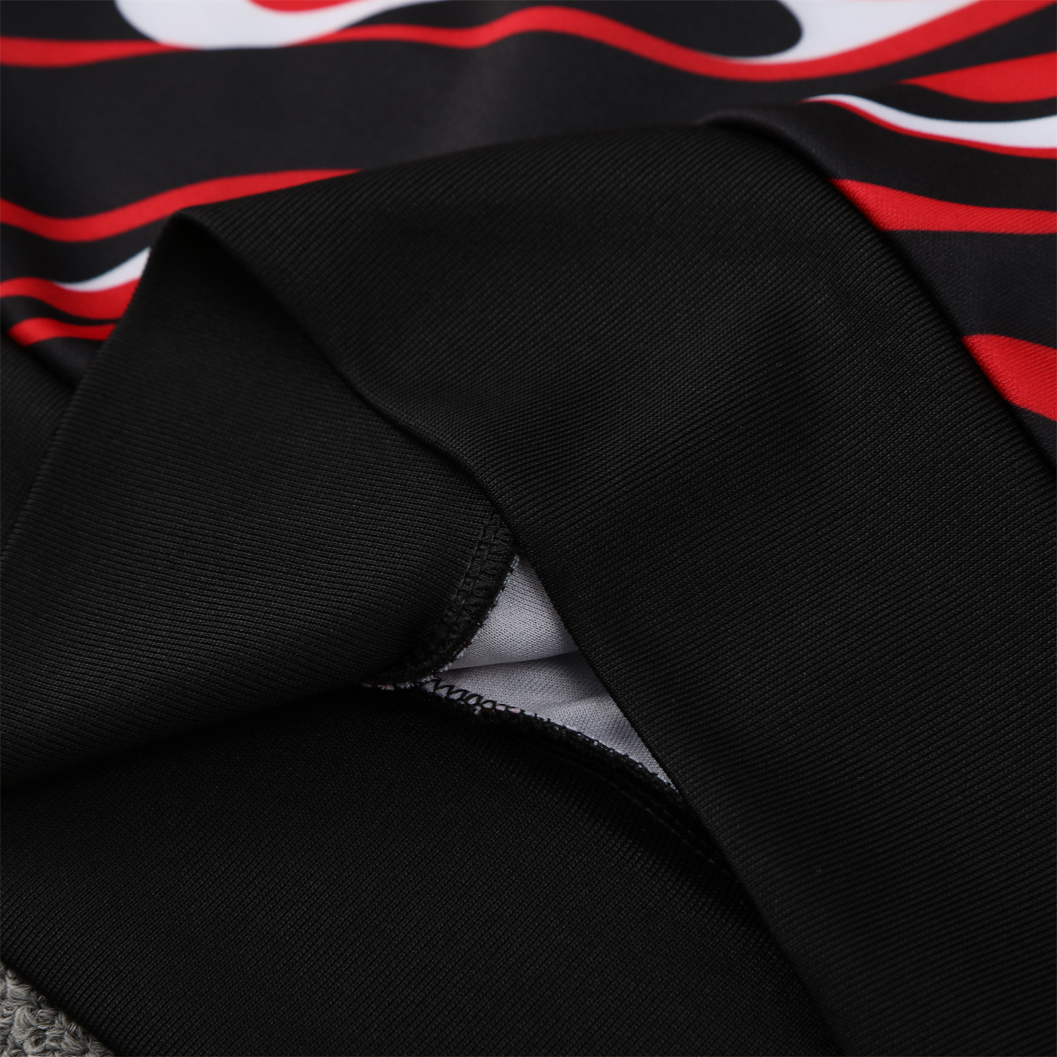 AlphaJersey-Manchester United 25-26 Traning Hoodie Set - Flowing Red Hoodie With Black Pants