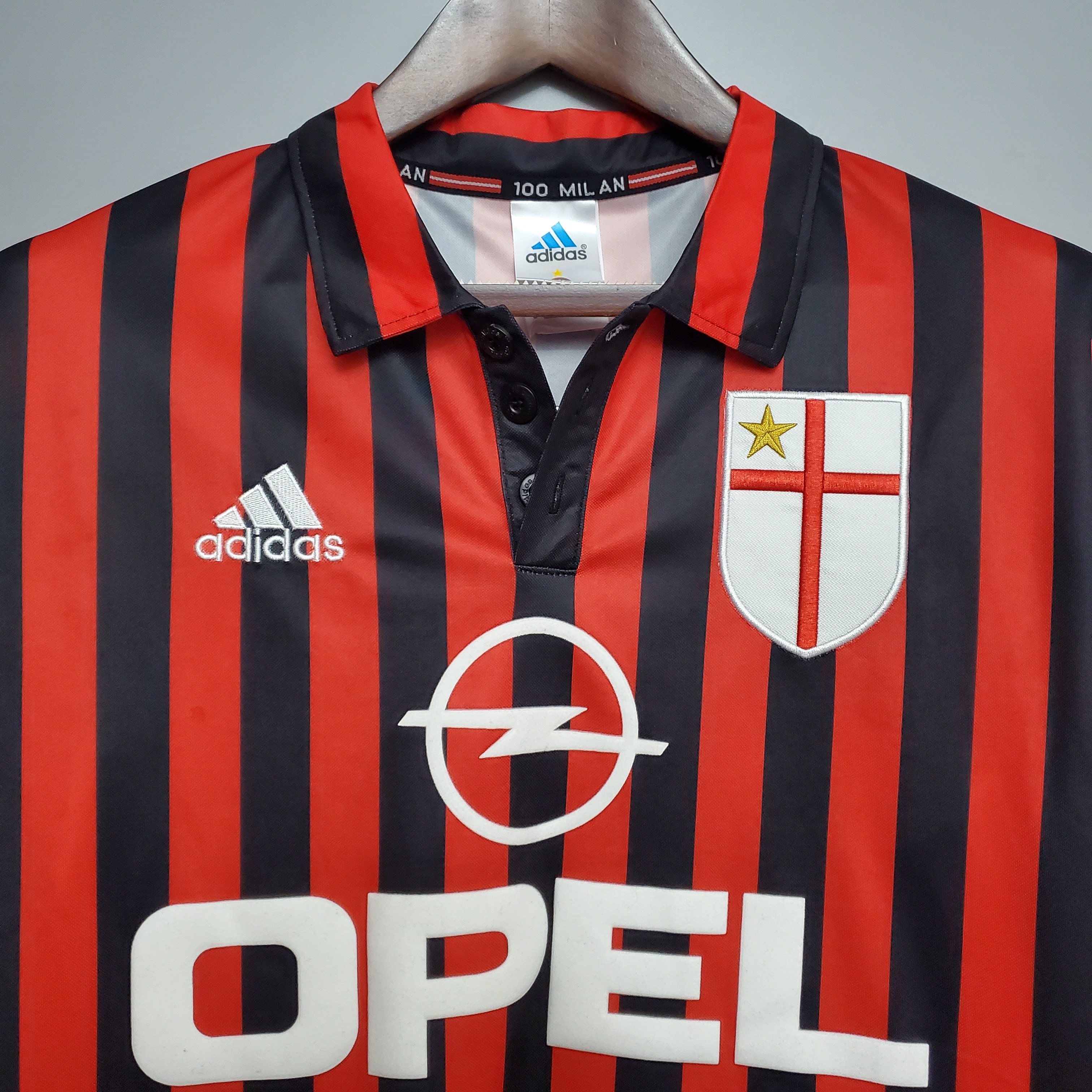 AlphaJersey-Retro AC Milan 99-00 Home Stadium Jersey