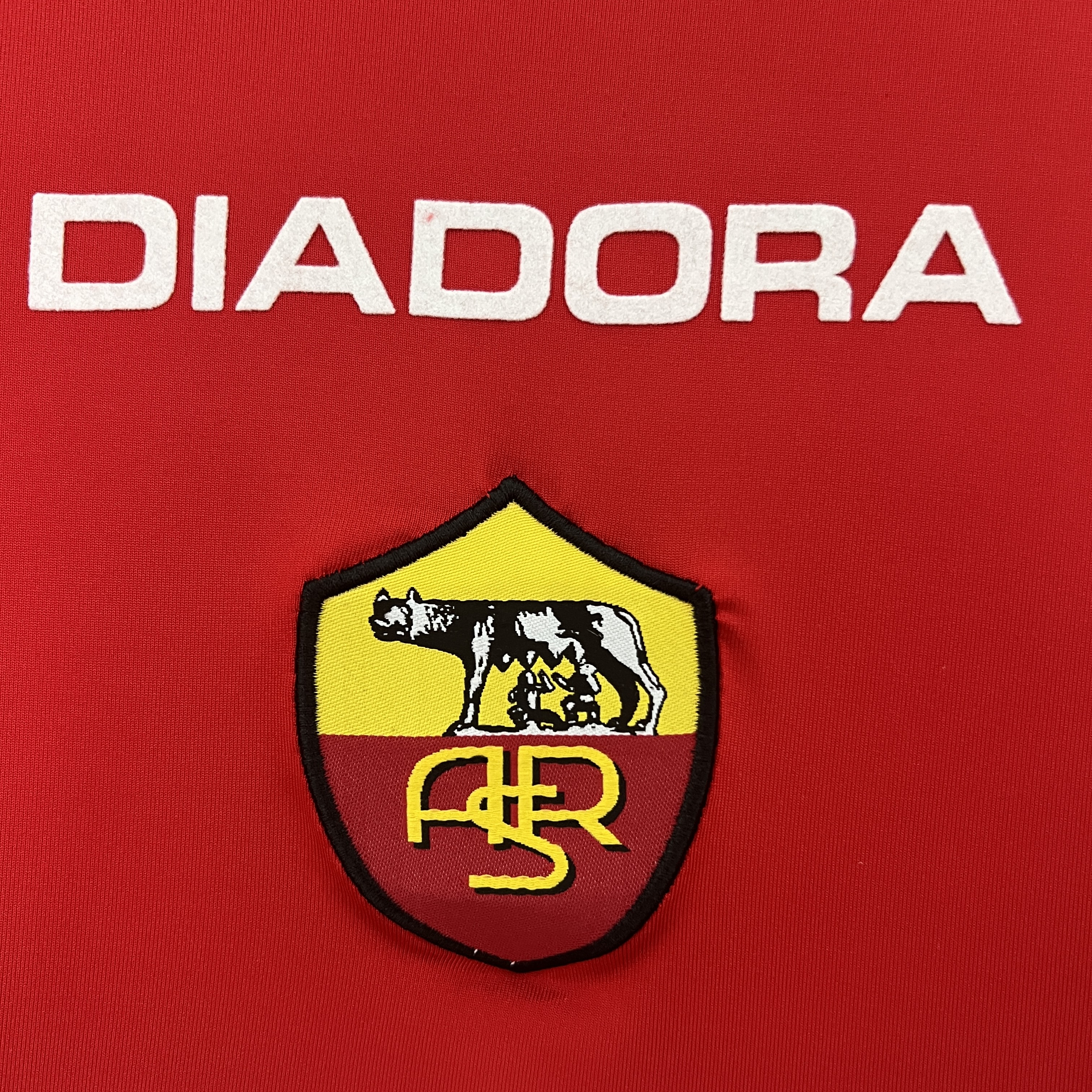 AlphaJersey-Retro Roma 2004-05 Home Jersey