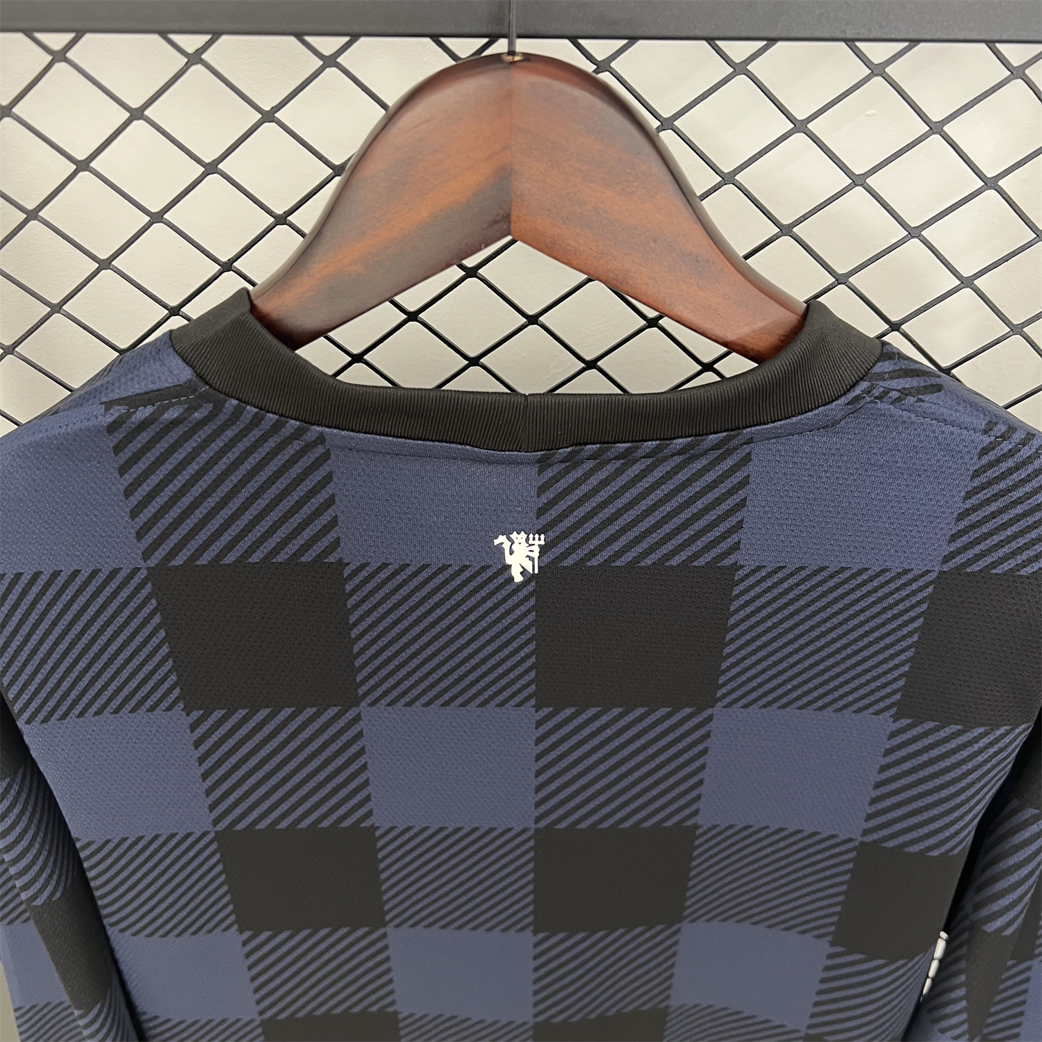 AlphaJersey-Retro Manchester United 13-14 Away Long Sleeves Jersey