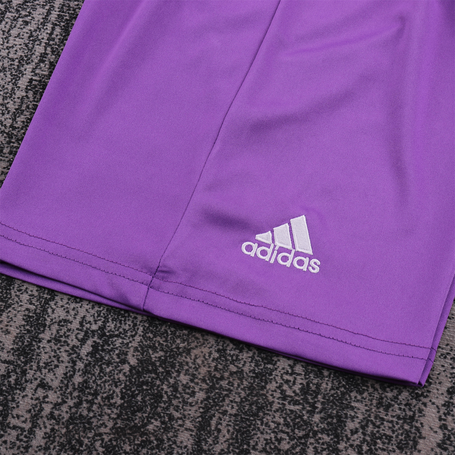 AlphaJersey-Retro Real Madrid 16-17 Away Purple Long Sleeves Kids Kit