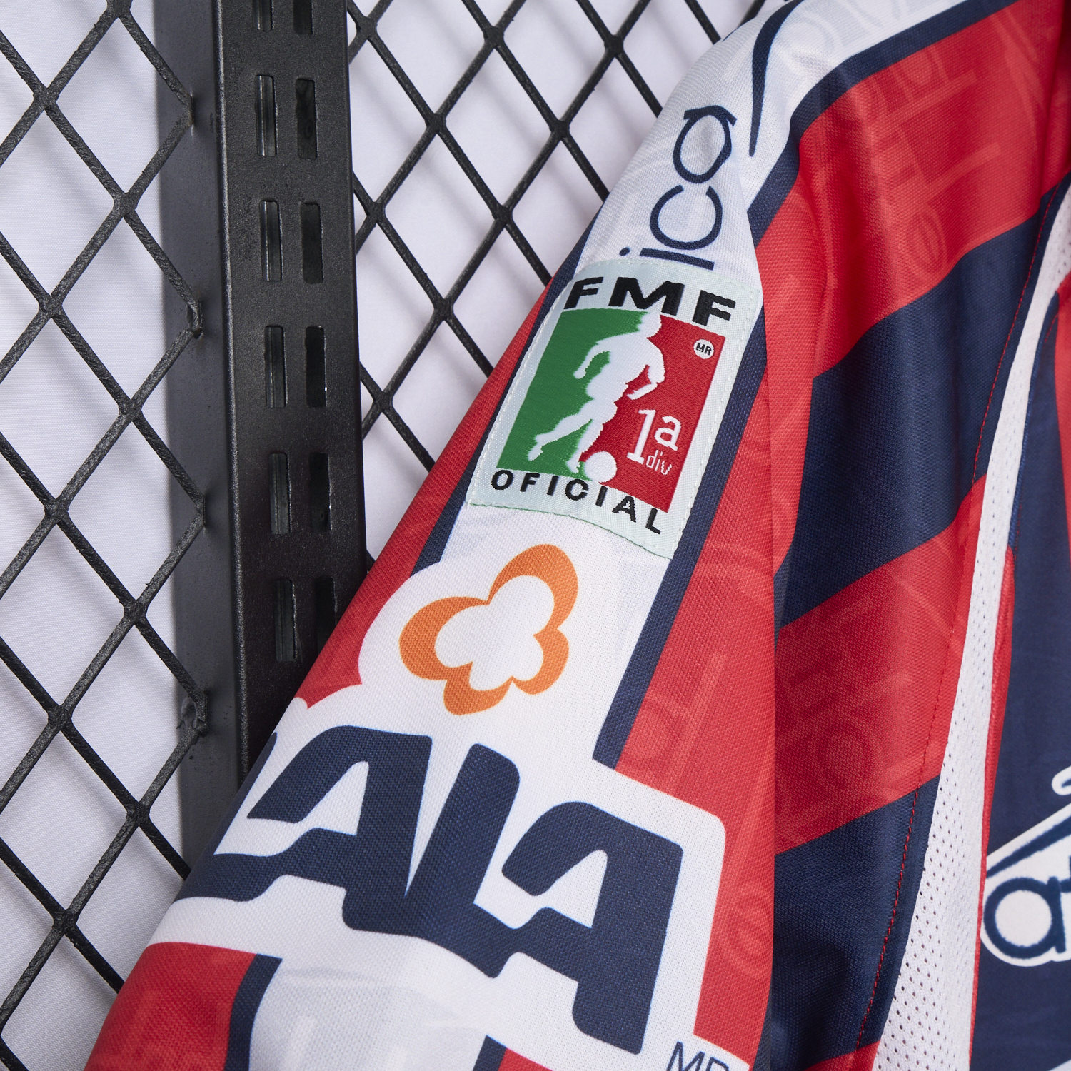 AlphaJersey-Retro Chivas de Guadalajara 1999-00 Third Jersey