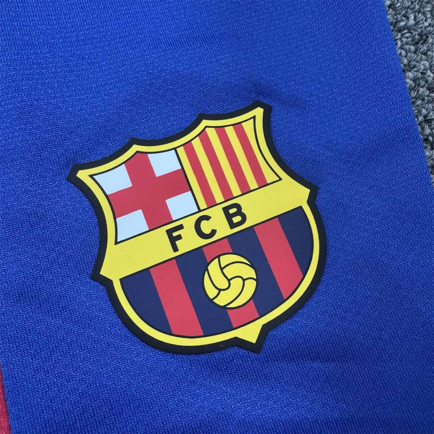 AlphaJersey-Retro Barcelona 2011-12 Home Kids Kit