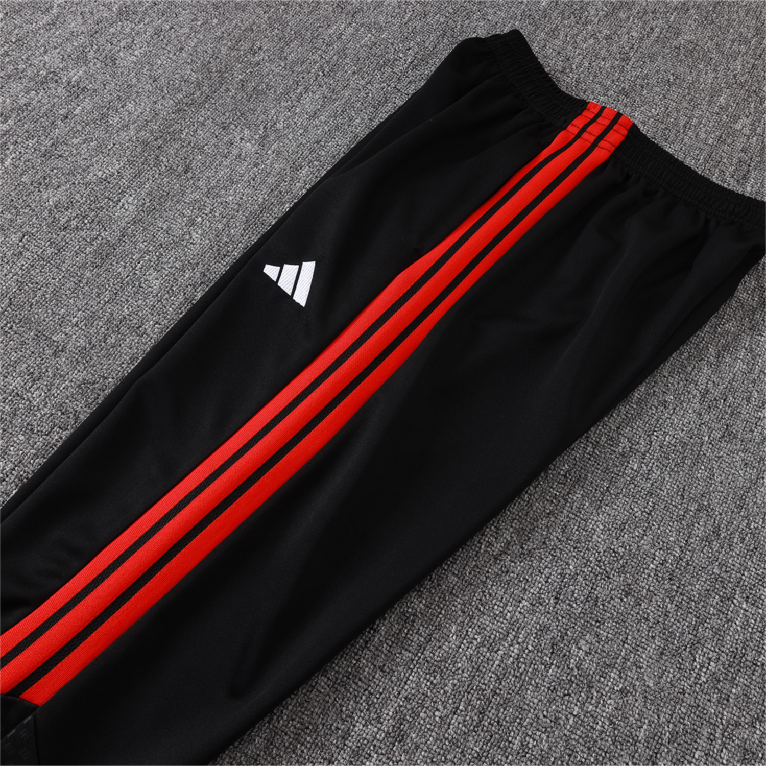 AlphaJersey-Arsenal 26-27 Jacket Training Tracksuit - Red Jackets & Black Pants