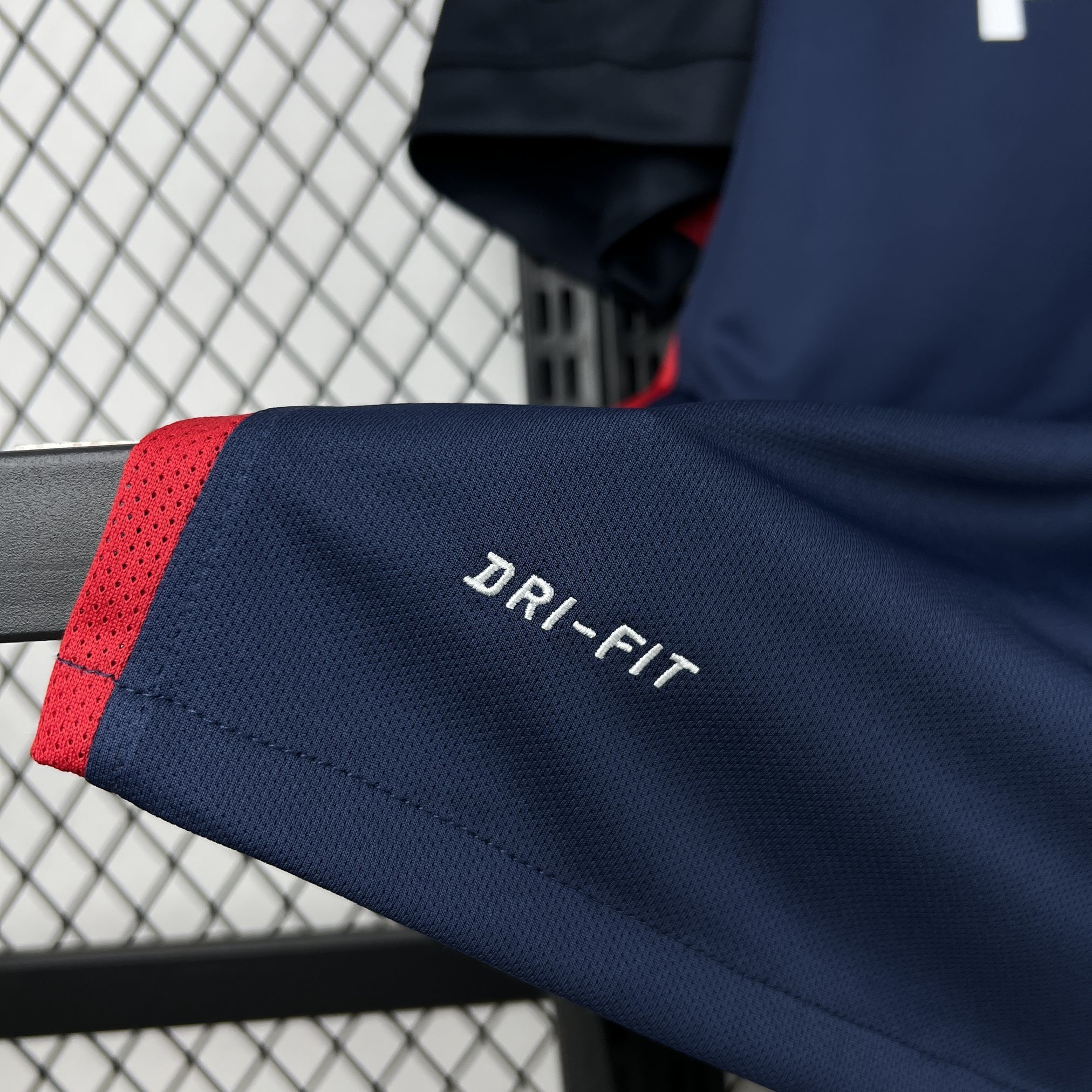 AlphaJersey-Retro Atletico Madrid 2015-16 Away Jersey