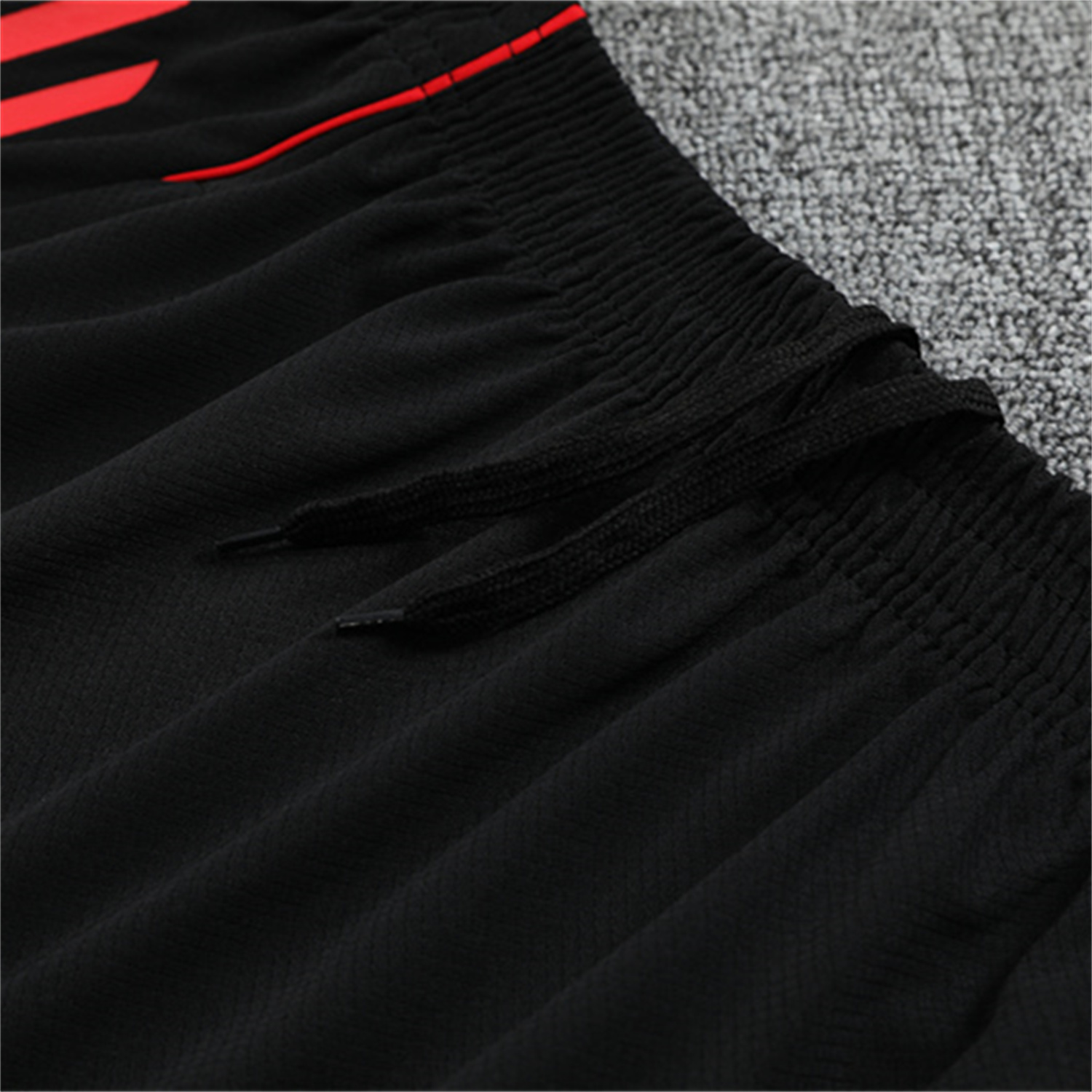 AlphaJersey-Manchester United 25-26 Short-Sleeve Training Set - Red Top & Black Shorts