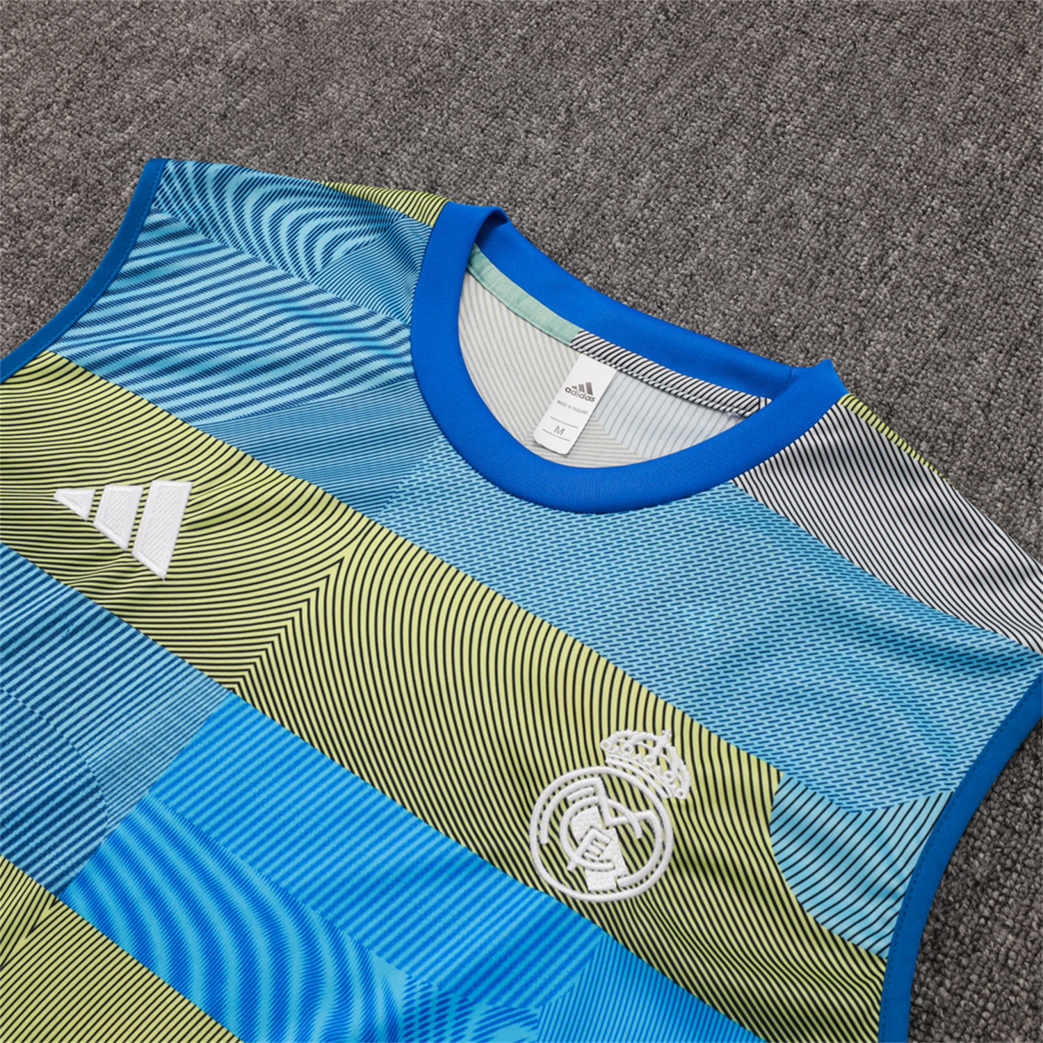 AlphaJersey-Real Madrid 25-26 Vest Training Set - Blue-Gray Camouflage Vest and Black Shorts