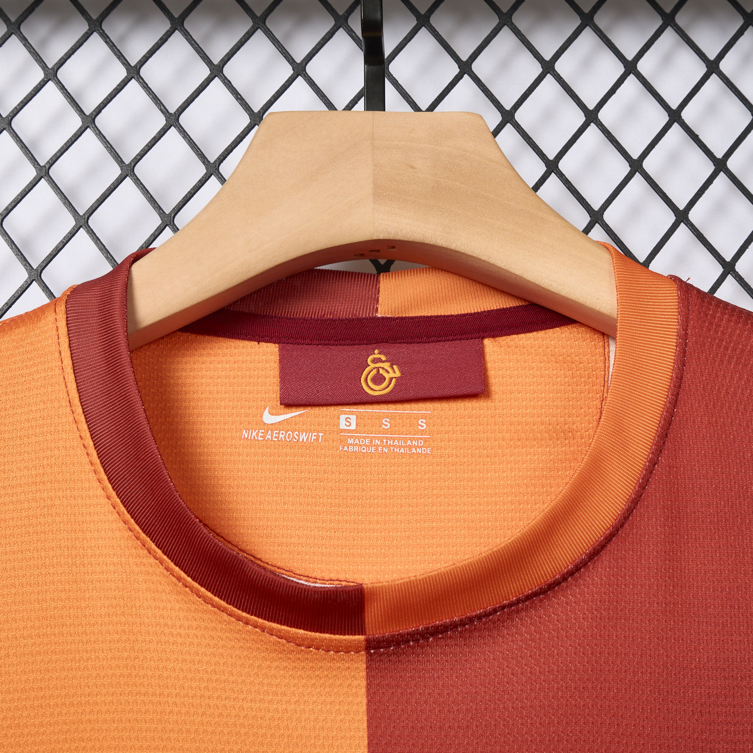 AlphaJersey-Retro Galatasaray 2013-14 Home Jersey