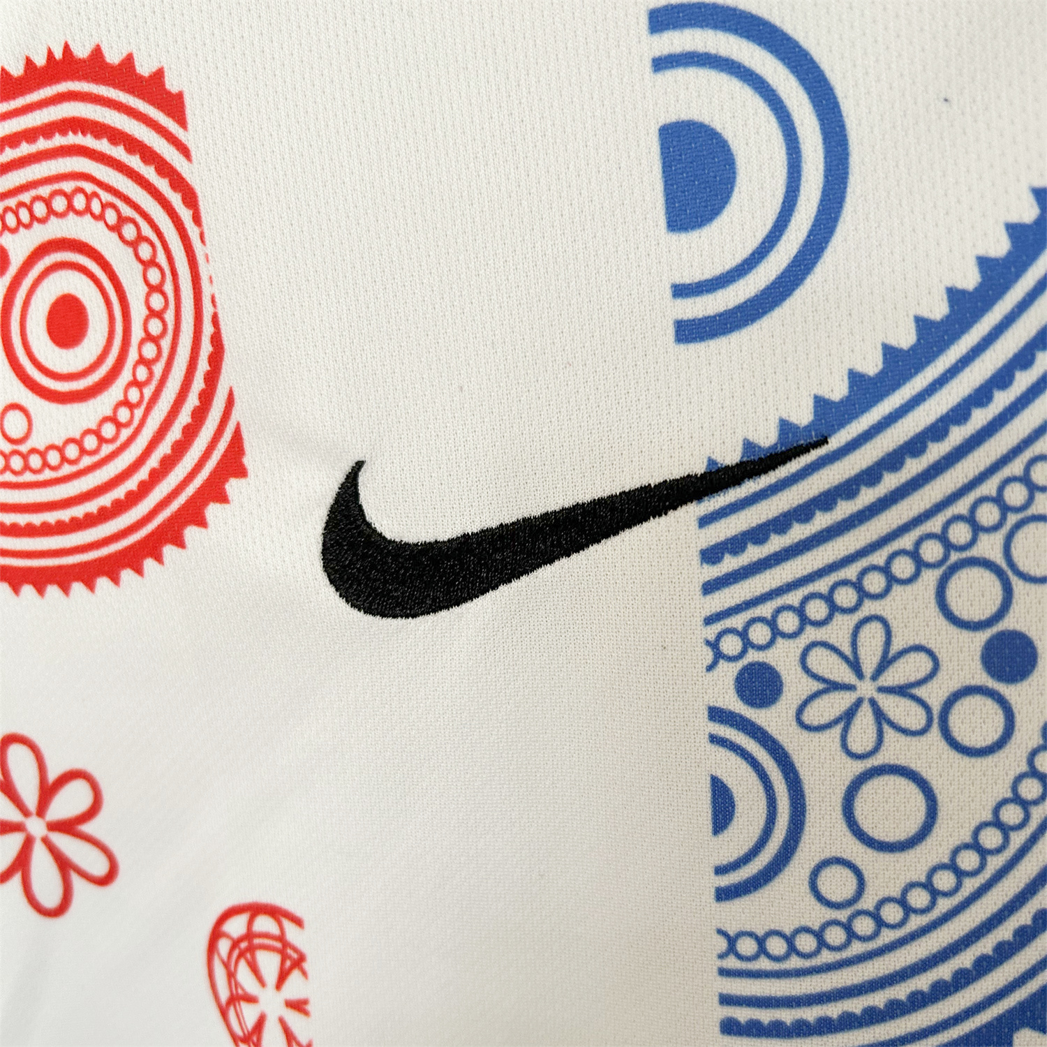 AlphaJersey-Barcelona 25-26 Paisley Patterns White Special Edition Jersey - Fans Version