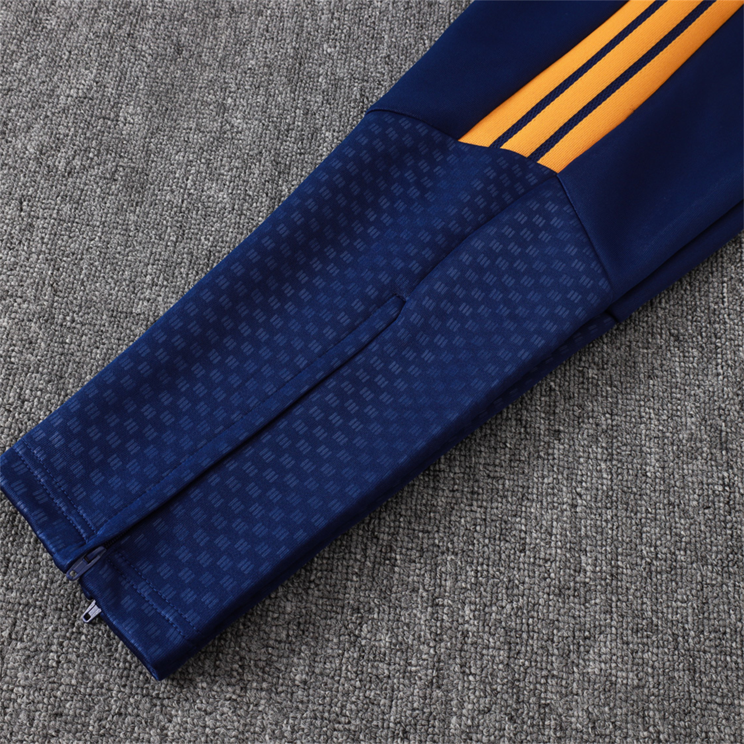 AlphaJersey-Real Madrid 26-27 Long Sleeves Training Set - Yellow Edge Deep Blue Top And Pants