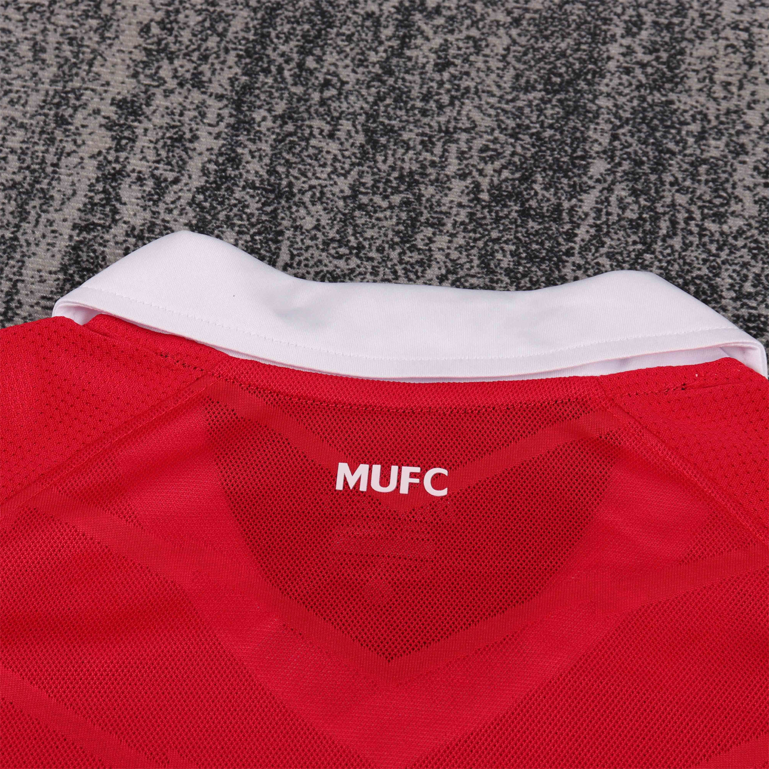 AlphaJersey-Retro Manchester United 2010-11 Home Kids Kit