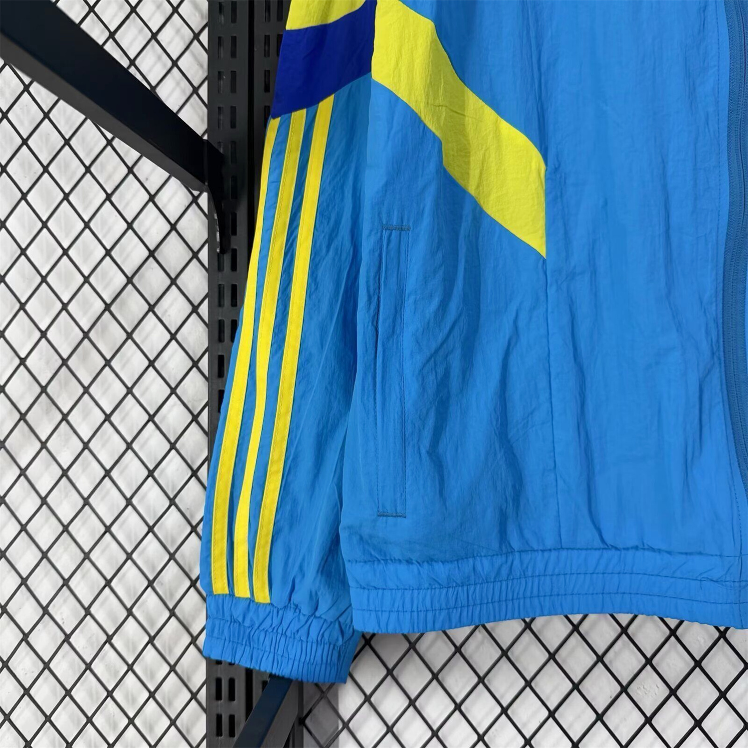 AlphaJersey-Boca Juniors 25-26 Training Windbreaker Jacket - Blue