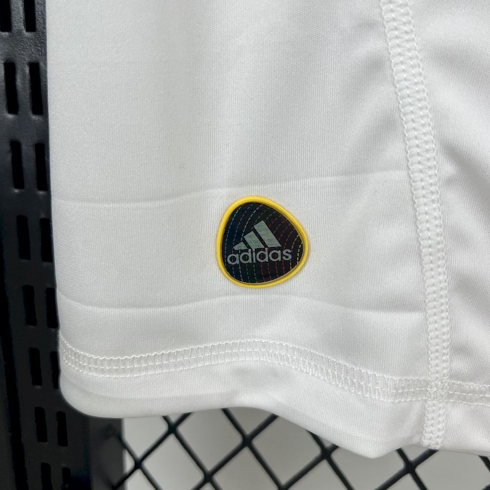 AlphaJersey-Retro Spain 2011 Away White Jersey
