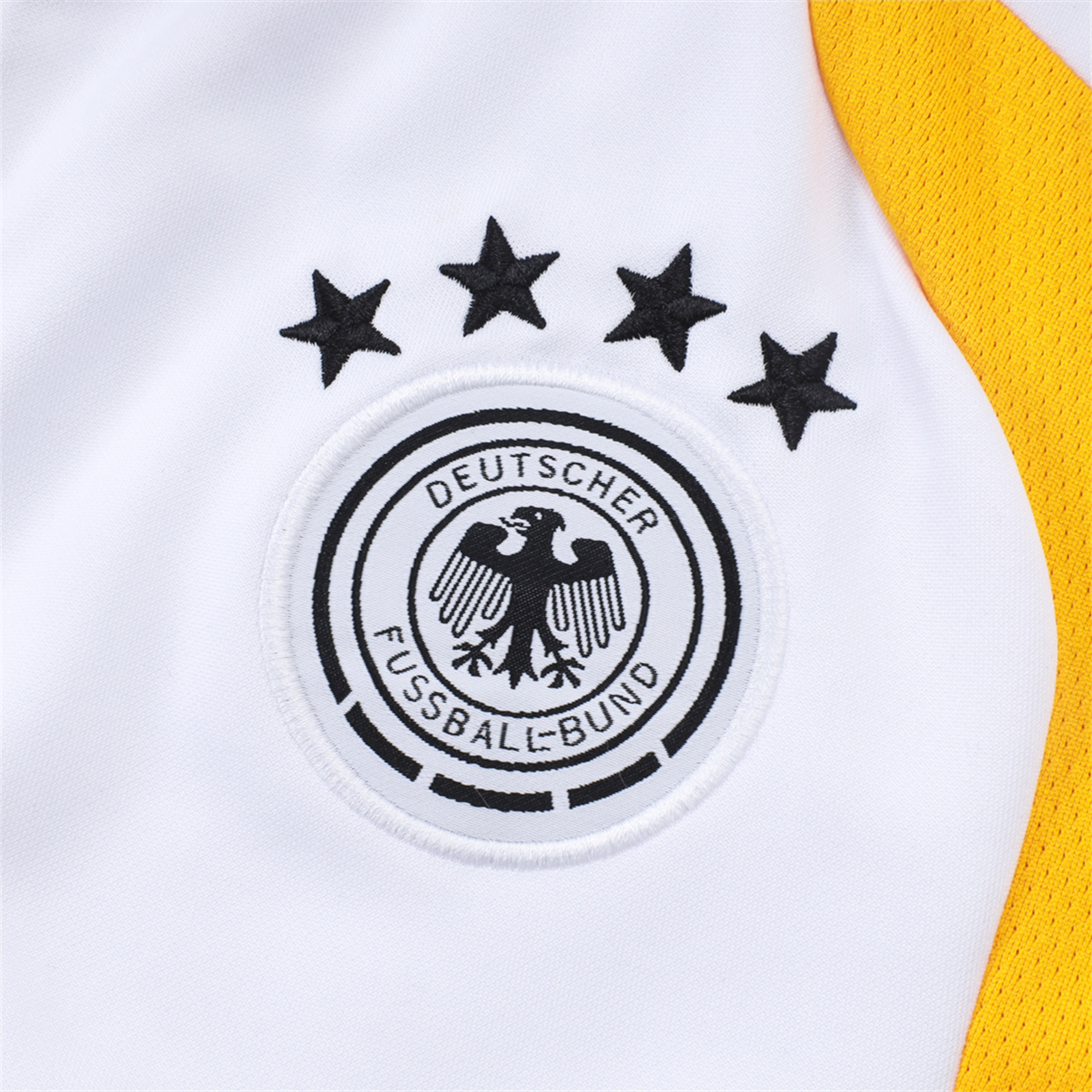 AlphaJersey-Germany 2026 Windbreaker Training Set - White Top and Black Pants